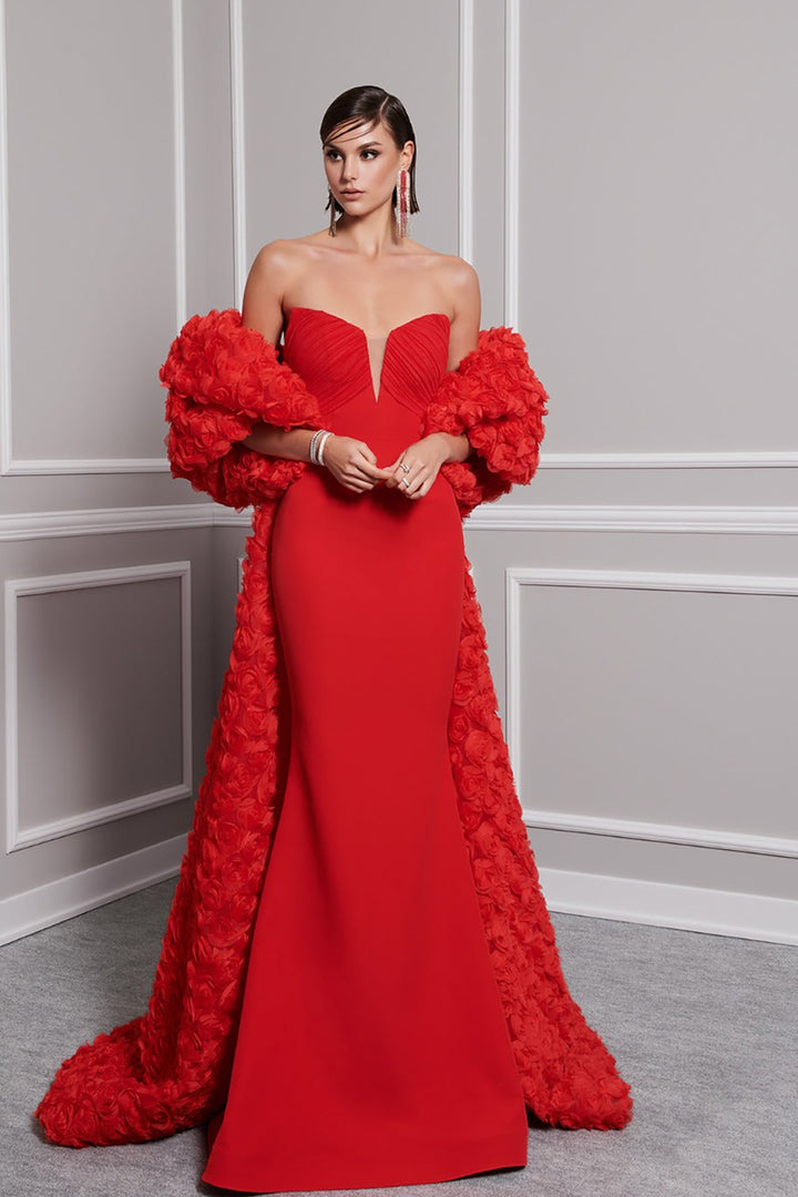 Crepe And Organza Strapless V-Neckline Cape