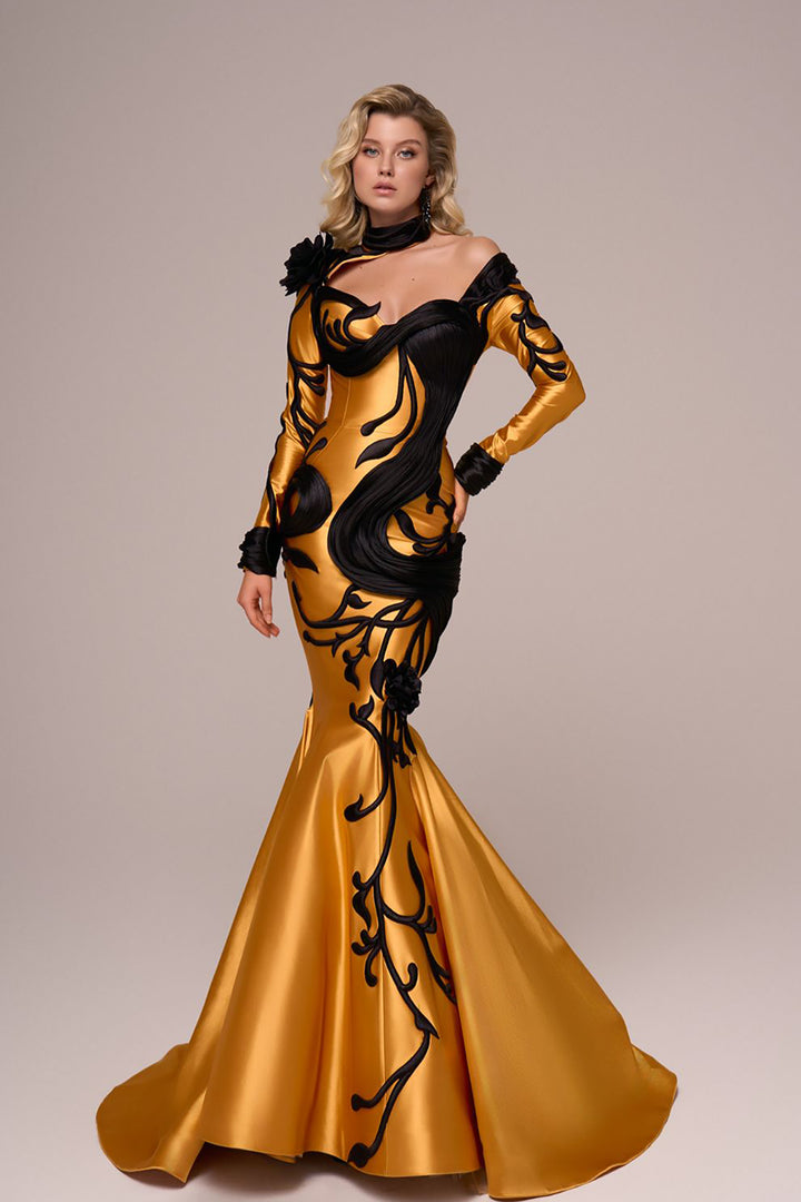 Mermaid Dresss with Calligraphic Motif