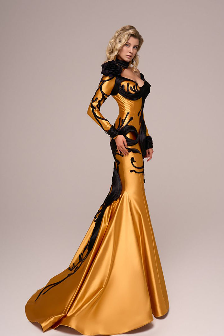 Mermaid Dresss with Calligraphic Motif