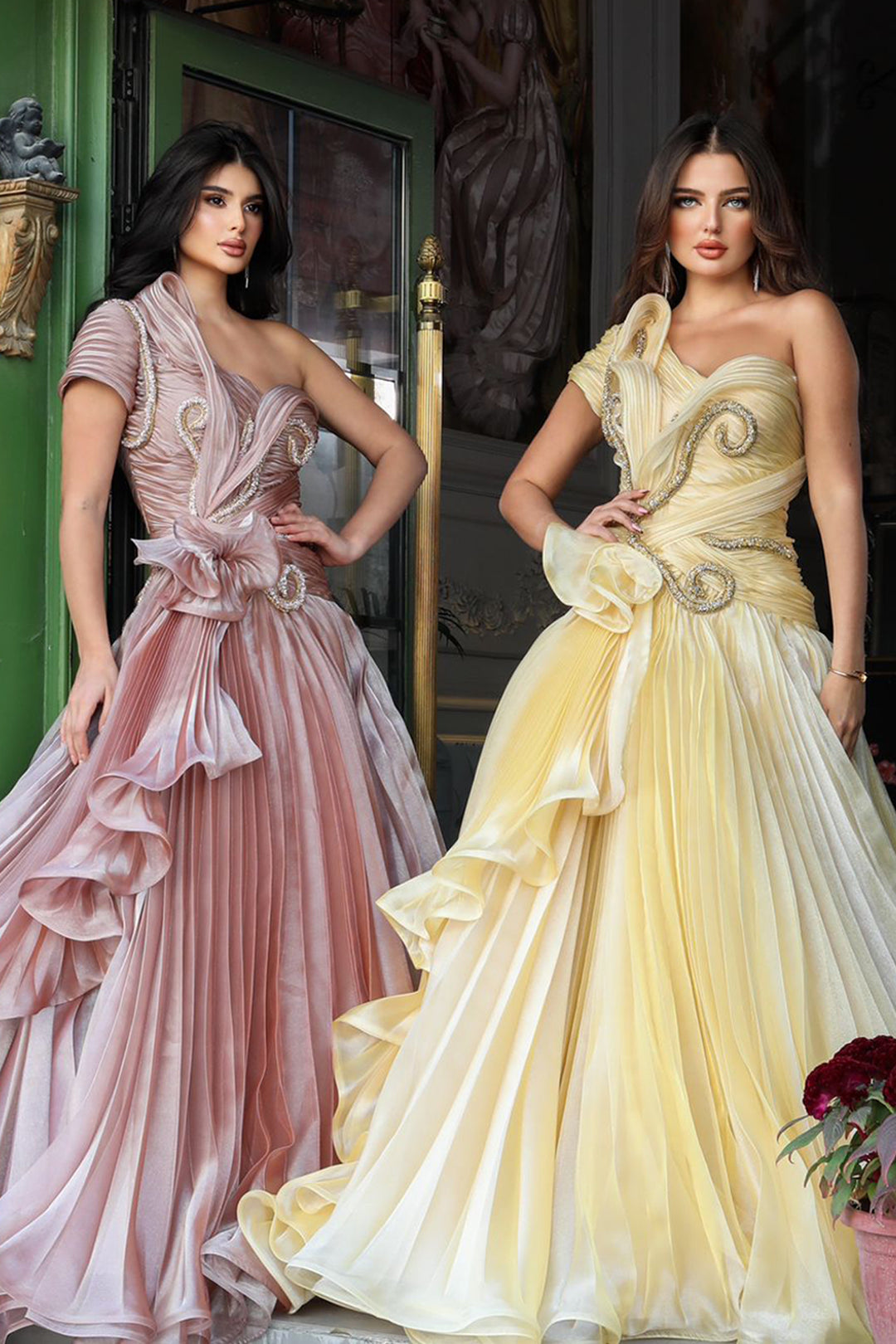 Silhouette in Sunlight Sculpted A-Line Dress