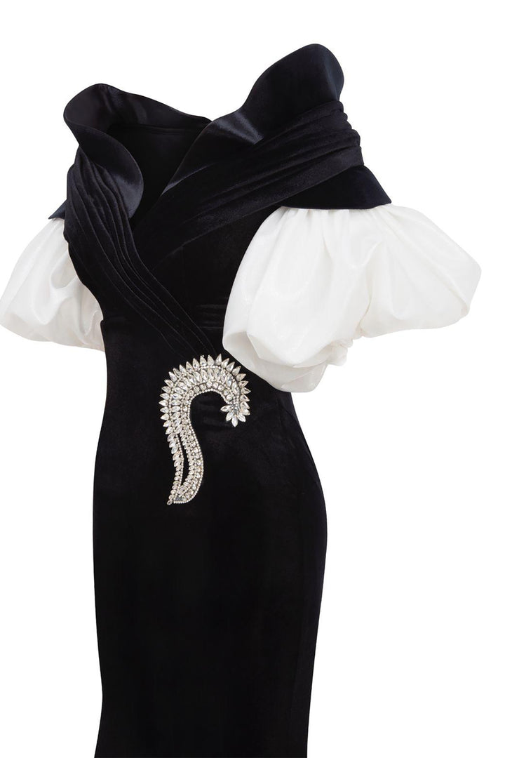 Mermaid Dress with Off-The-Shoulder Sweetheart neckline