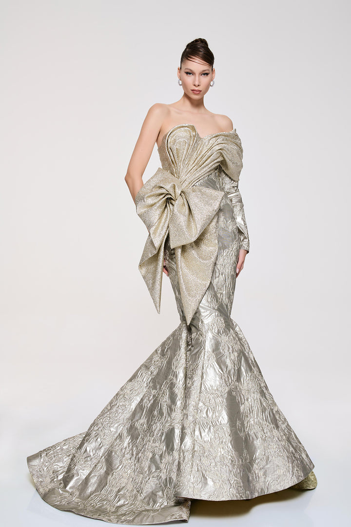 Mermaid Dress with Strapless Bodice and Train