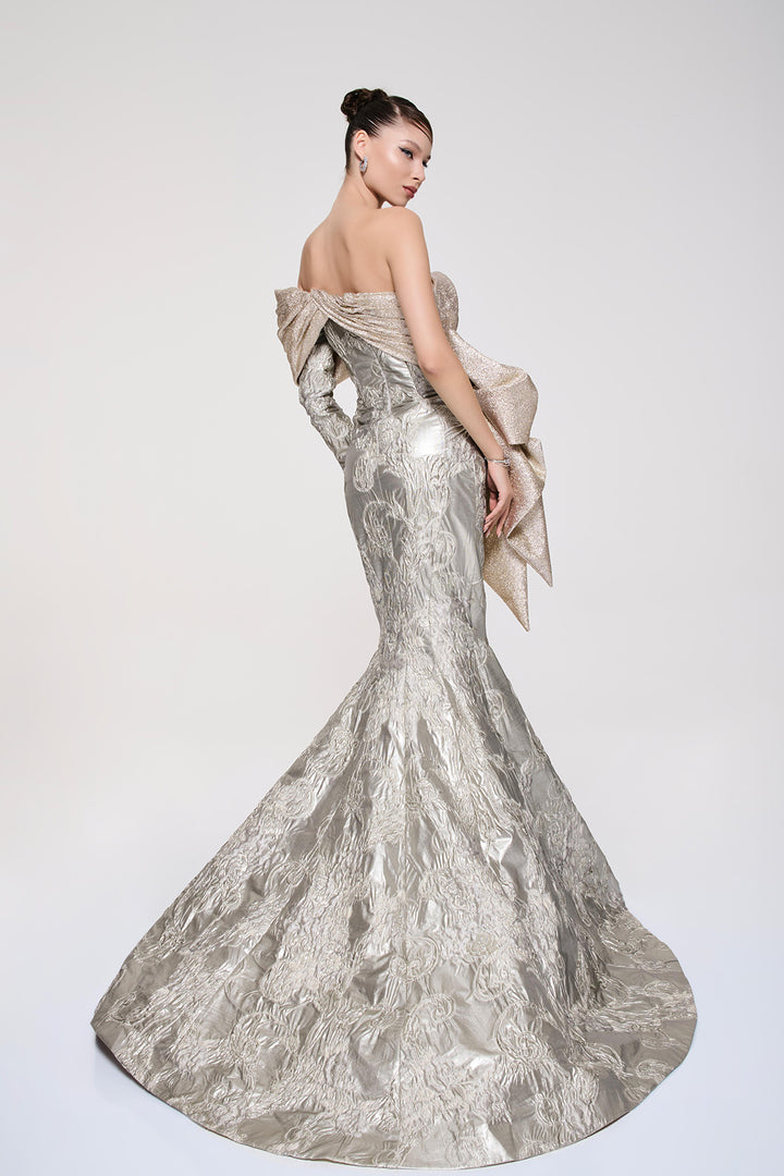 Mermaid Dress with Strapless Bodice and Train