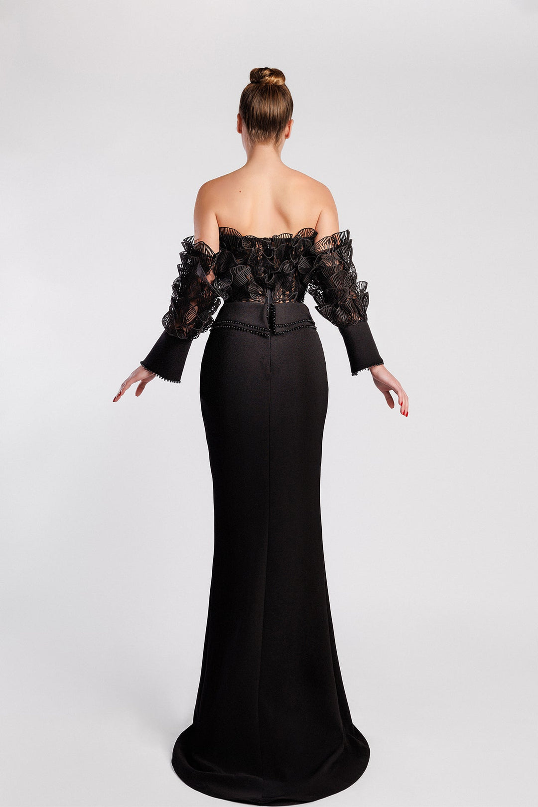 Off-The-Shoulder Mermaid Dress with Laser-Cut Petals and Black Pearls M.R DESIGN Off-The-Shoulder Mermaid Dress with Laser-Cut Petals and Black Pearls M.R DESIGN