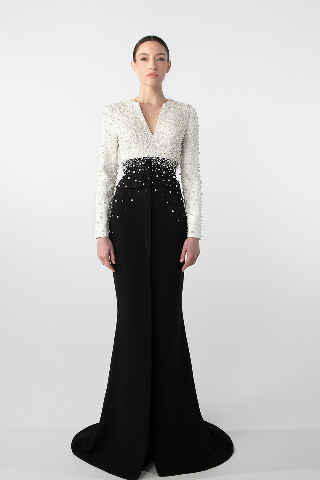 Pearl-Embroidered Crepe Gown Black and White / FR 42 Pearl-Embroidered Crepe Gown Black and White / FR 42