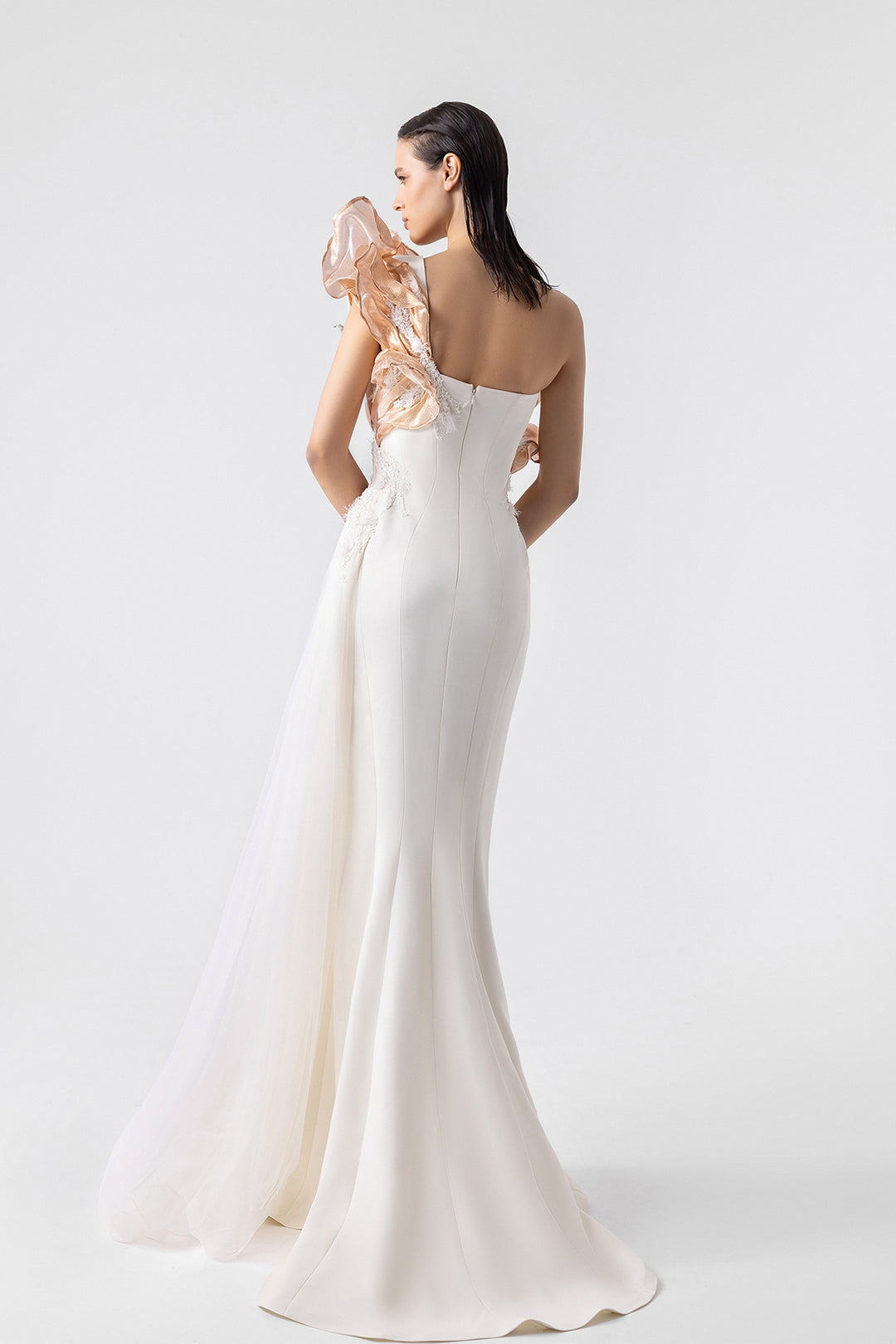 Crepe Mermaid Dress With Bronze Petals Off-White / US 10 Crepe Mermaid Dress With Bronze Petals Off-White / US 10