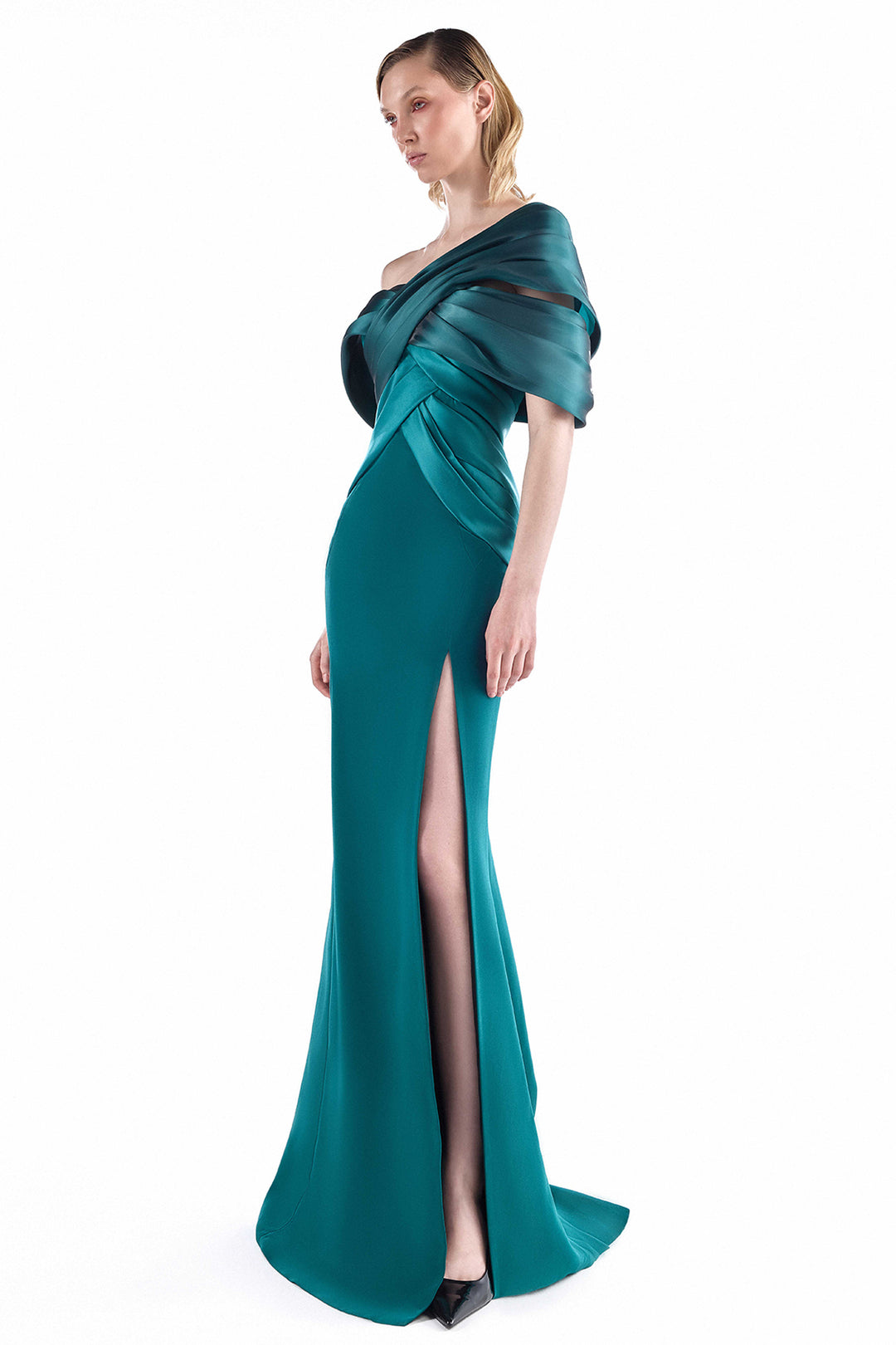 Sculpted Layer with Off-the-Shoulder and Mermaid Dress
