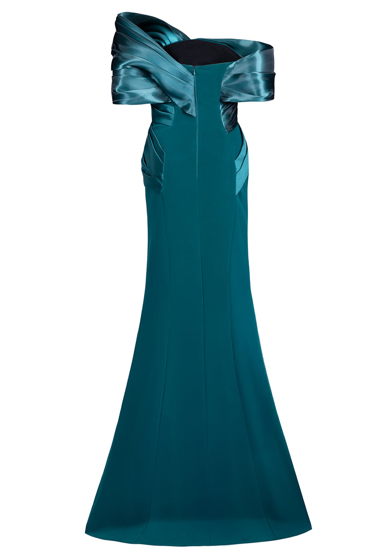 Sculpted Layer with Off-the-Shoulder and Mermaid Dress