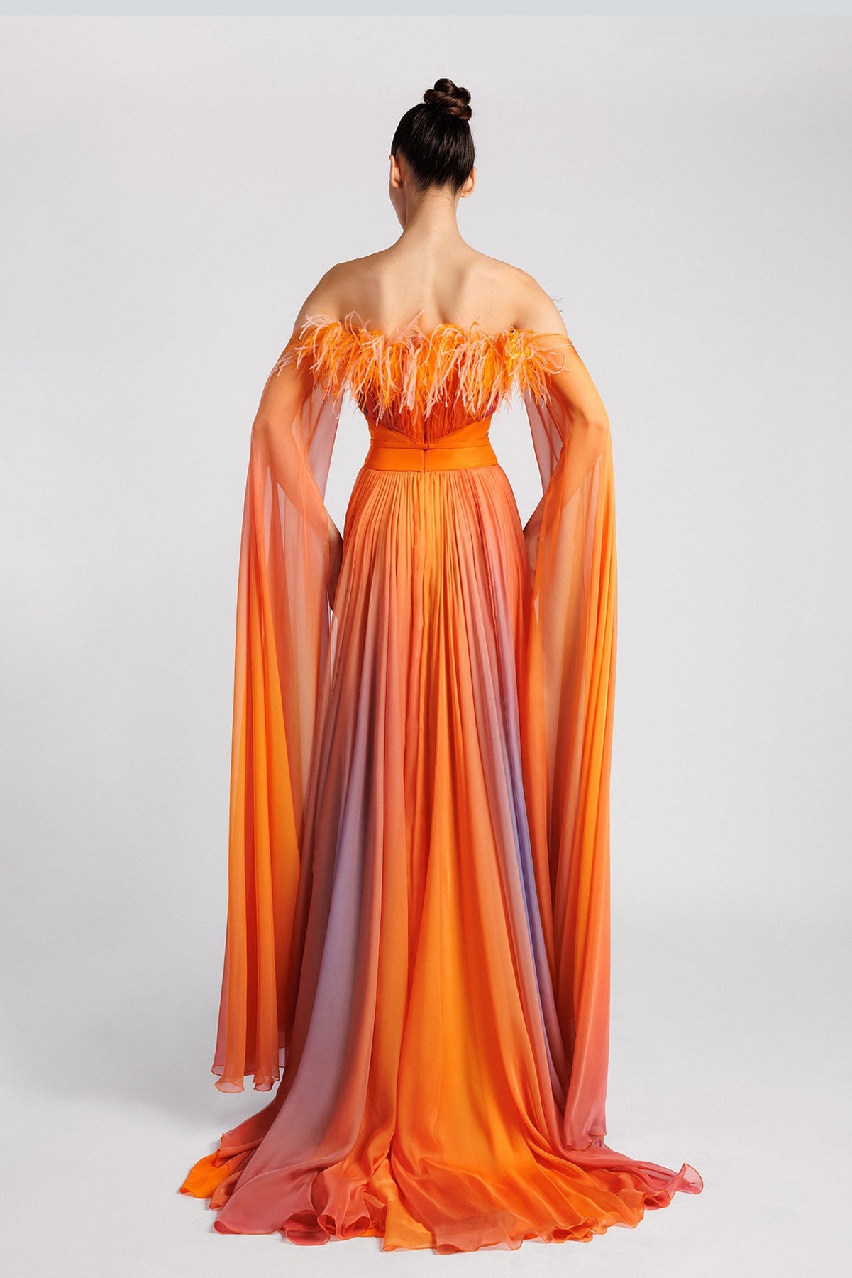 Cape Sleeves Chiffon Dress with Feathers FR 42 / Orange Cape Sleeves Chiffon Dress with Feathers FR 42 / Orange
