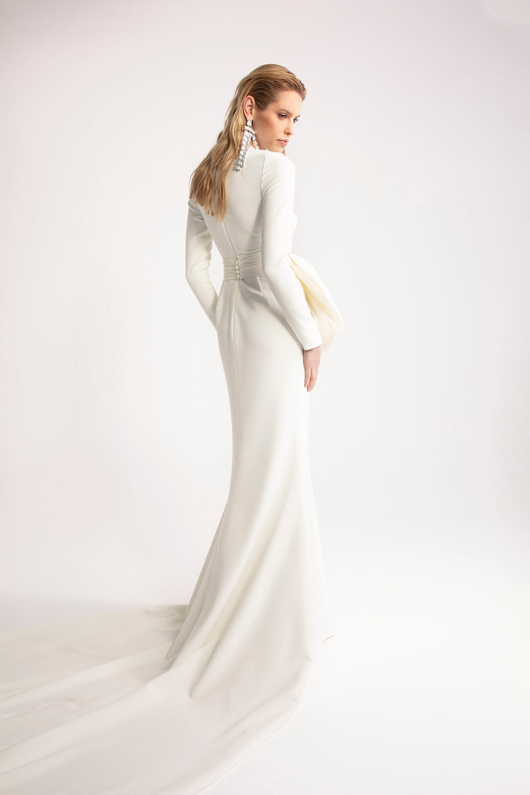 Mermaid Silhouette Wedding Dress with Long Sleeves, Cut-Out, and Waist Bow