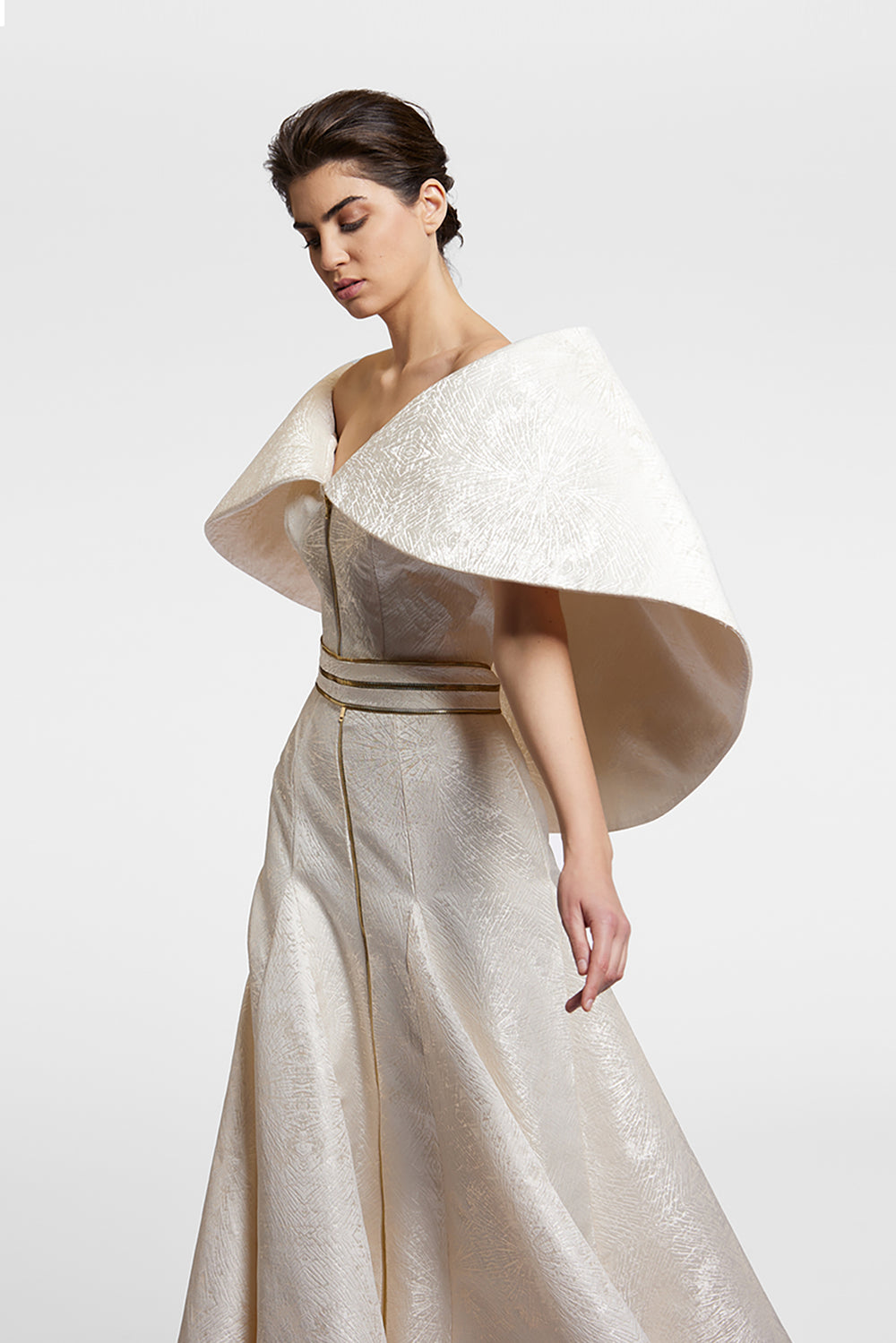 Modified A-line Dress with Oversized Shoulders Ivory / FR 46 Modified A-line Dress with Oversized Shoulders Ivory / FR 46