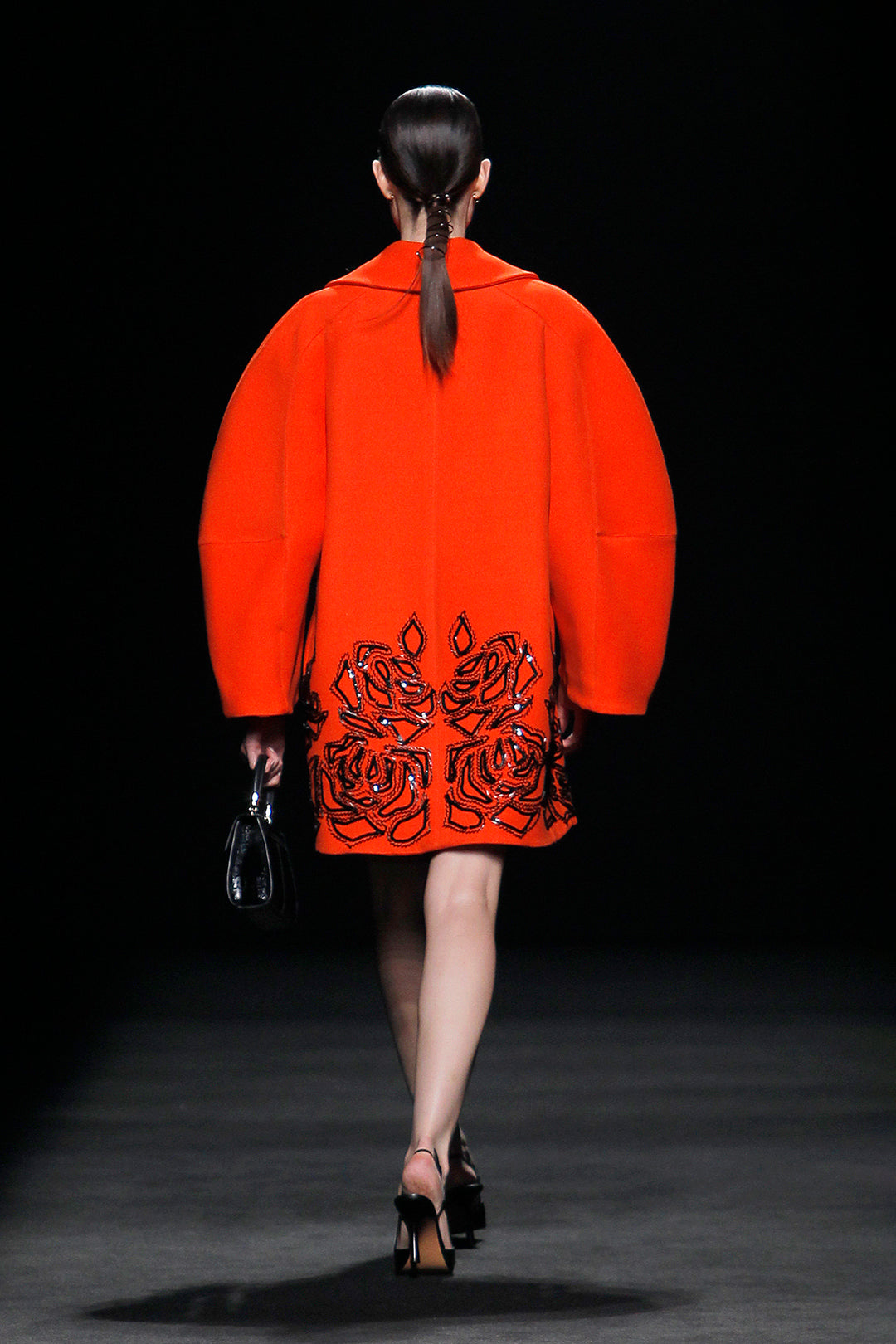 Embroidered Oversized Blazer dress M.R DESIGN Embroidered Oversized Blazer dress M.R DESIGN