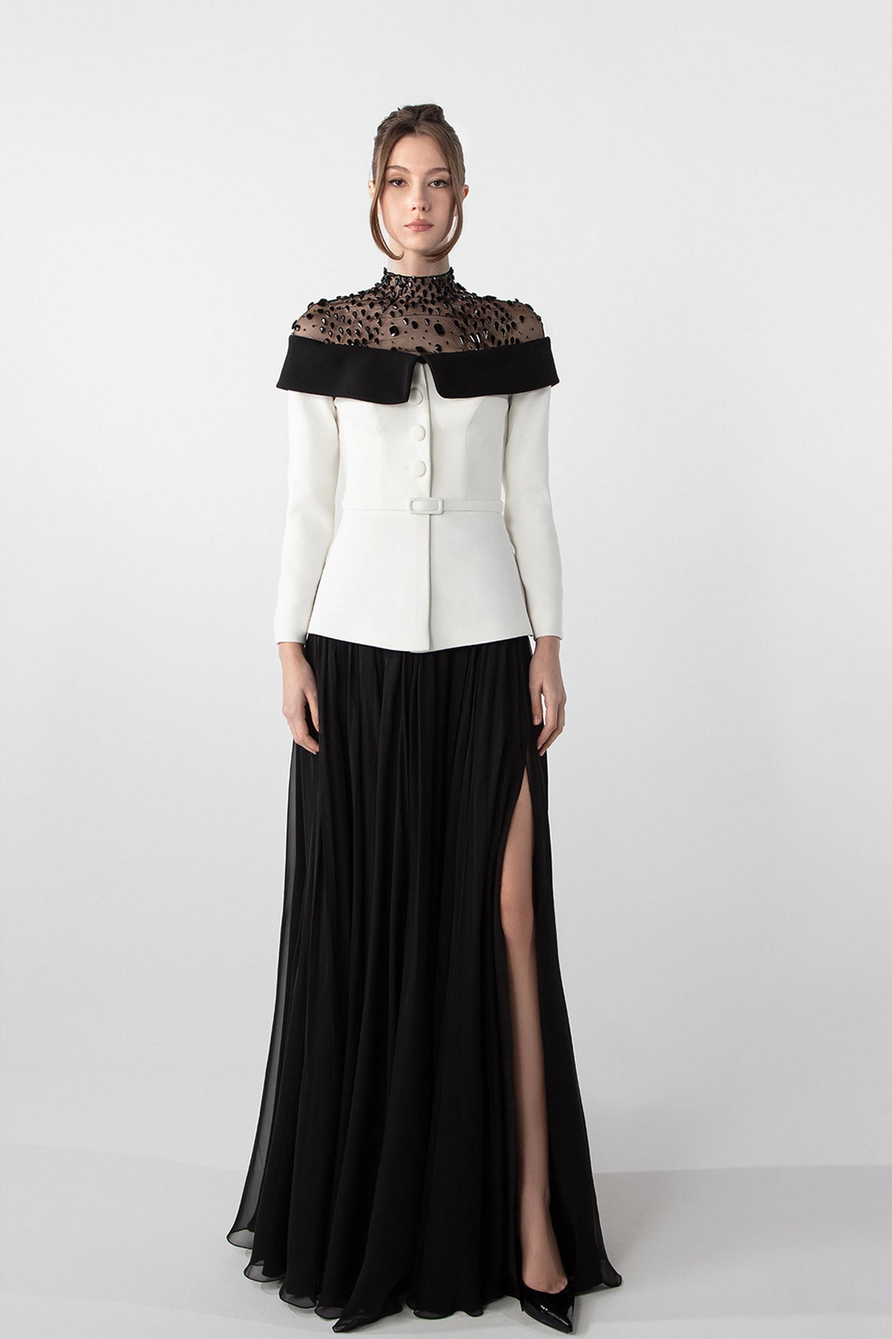Jacket-Inspired Embroidered Ensemble – M.R DESIGN
