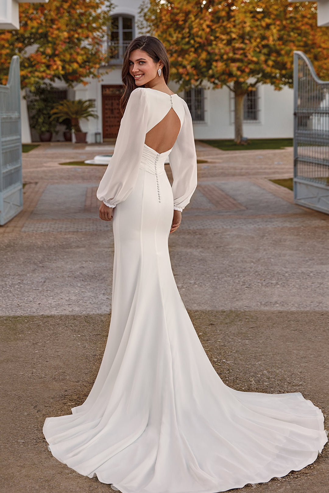 Mermaid Long Dress with Crepe and Georgette Details