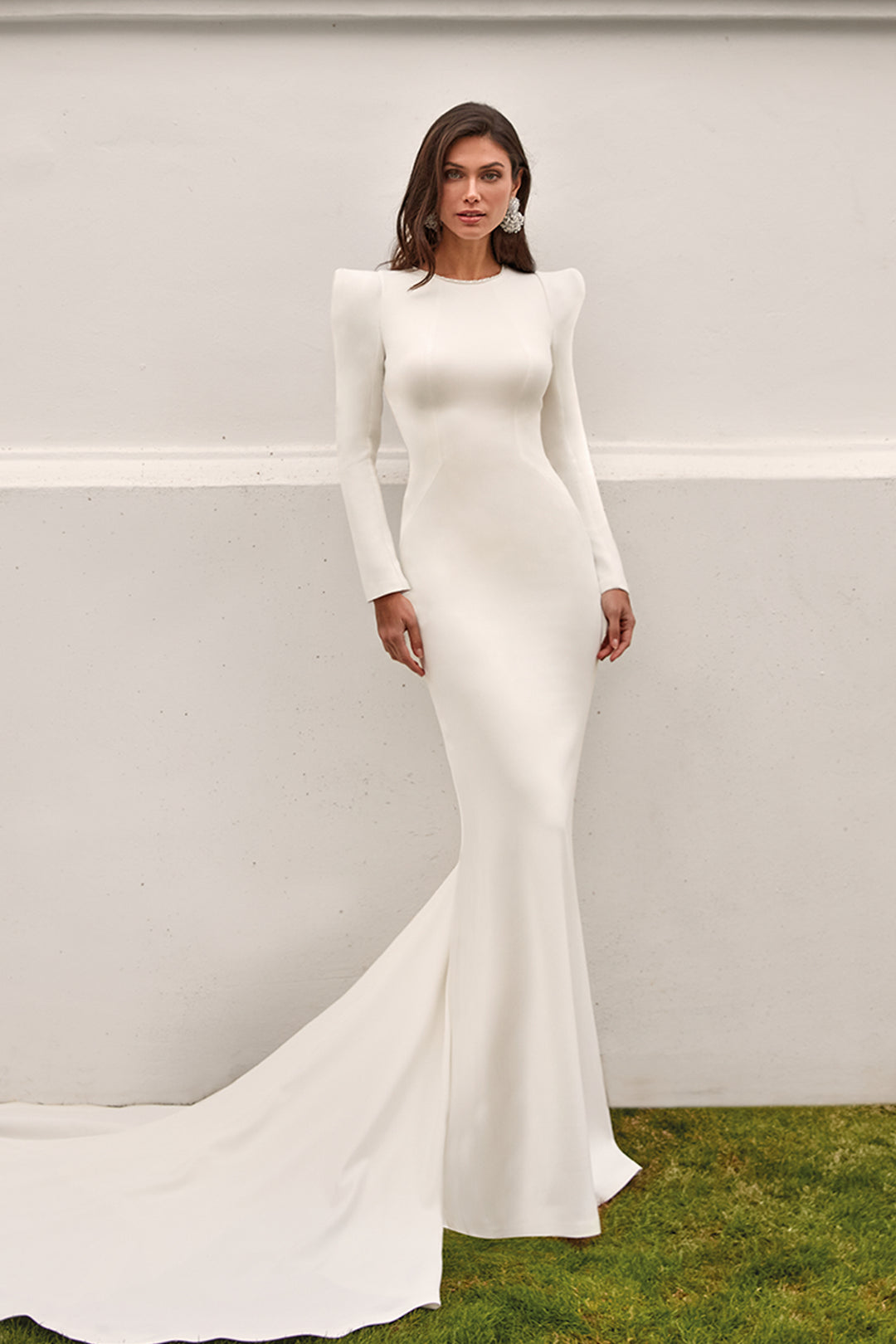 bateau neckline mermaid wedding dress White Casual Wedding Dress With Train Bateau Neck Sleeveless Sexy Backless Satin Fabric Mermaid Bridal Gowns