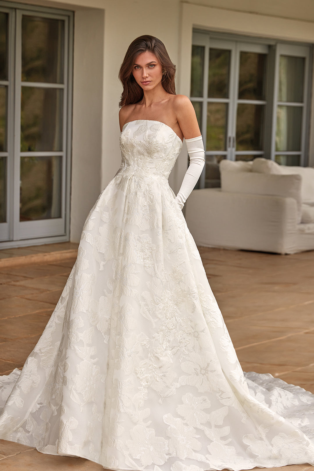princess wedding dress with crystals Off The Shoulder Flowers Gorgeous Wedding Dress Puffy Tulle Beaded Crystals Ball Gown Princess Bride Dress
