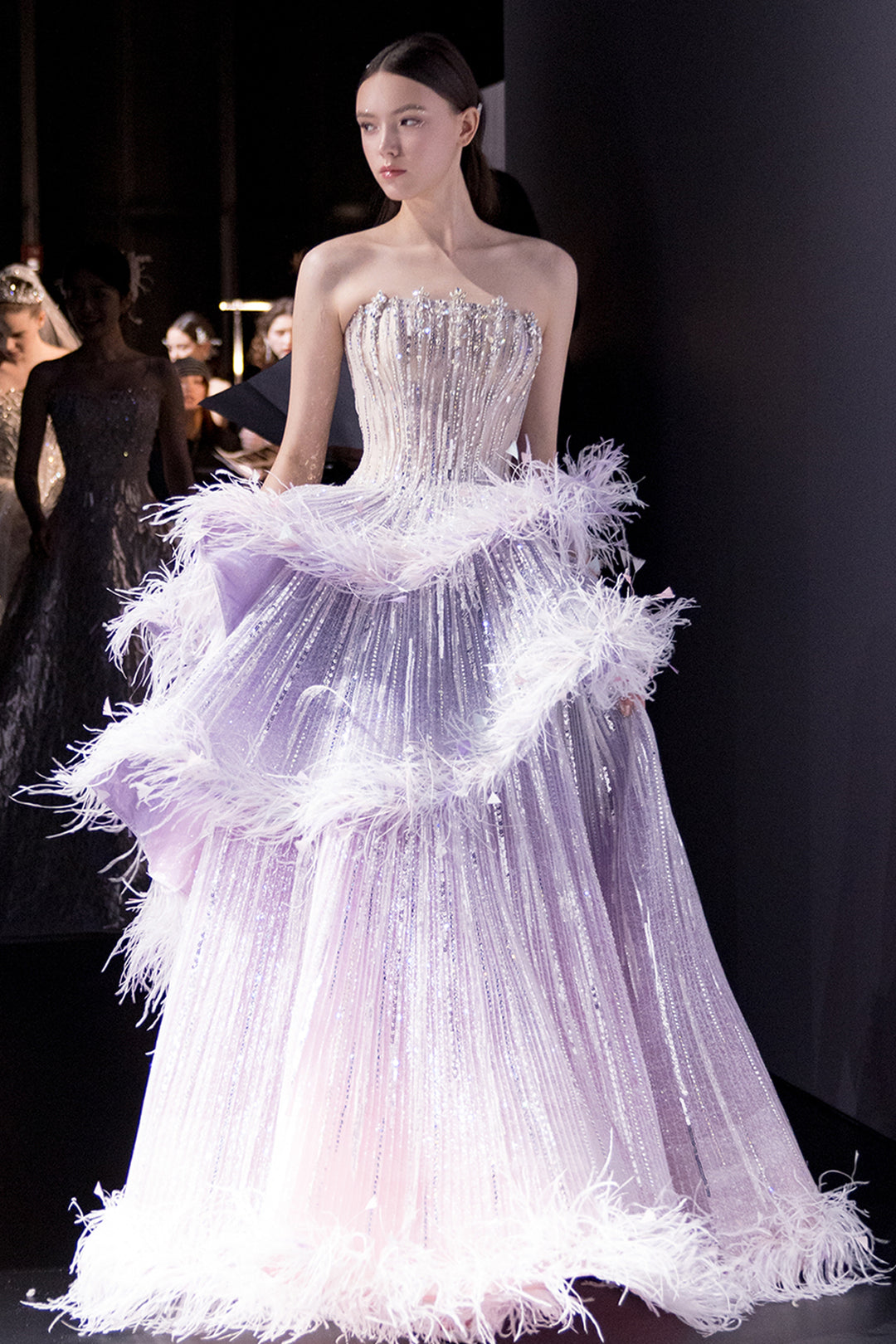 Feather Detailed Strapless Dress