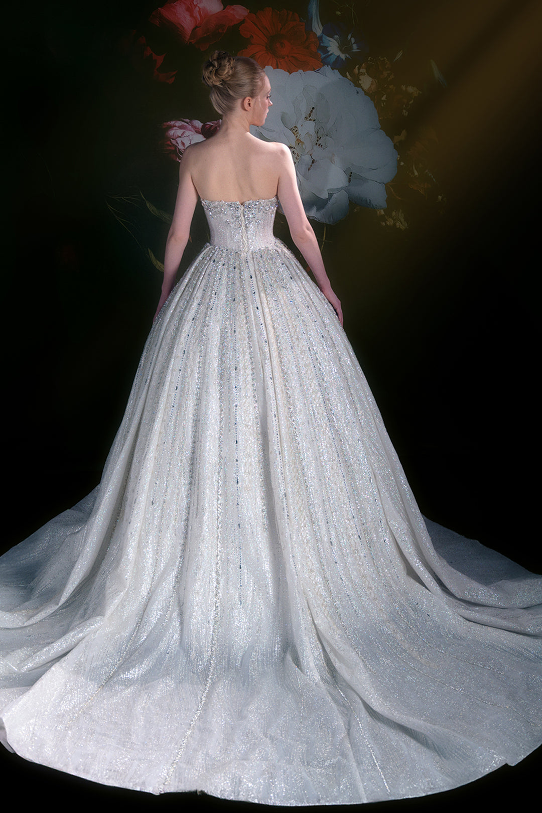 Strapless Sweetheart Neckline and Crystal Embroidery Dress