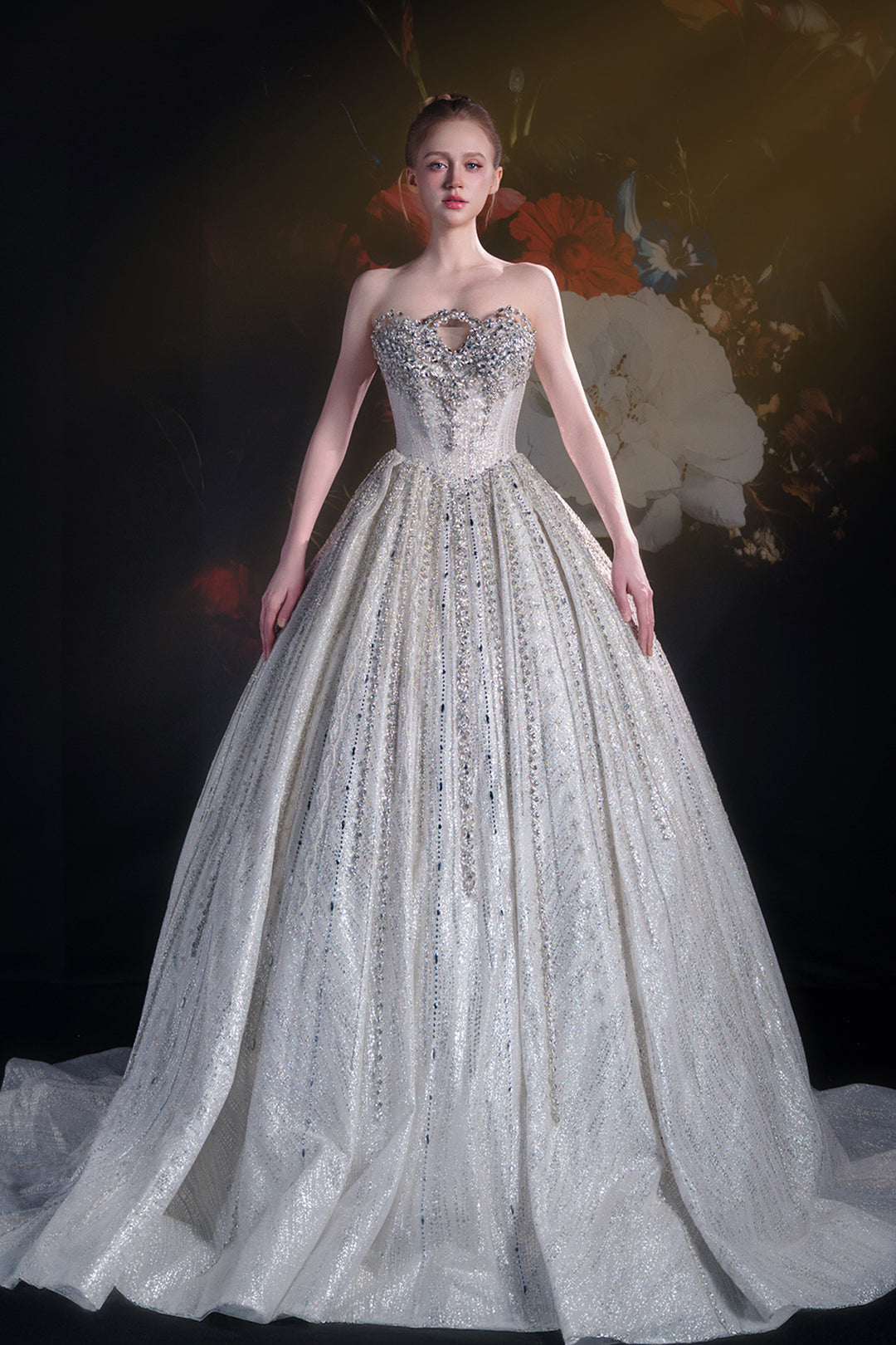 Strapless Sweetheart Neckline and Crystal Embroidery Dress Silver / FR 36 Strapless Sweetheart Neckline and Crystal Embroidery Dress Silver / FR 36