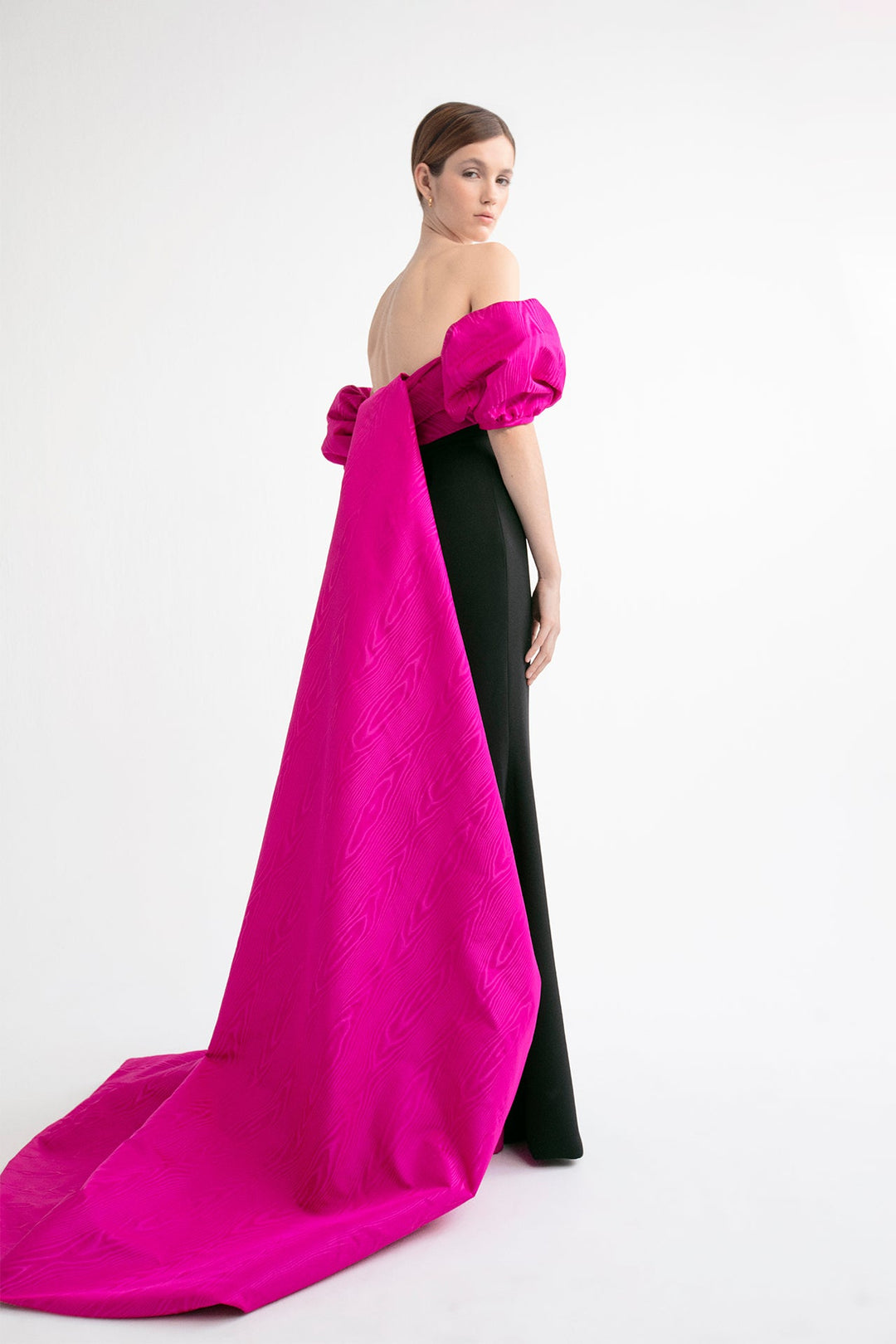 Taffeta and Crepe Off-The-Shoulder Dress with Watteau Train Pink & Black / FR 38 Taffeta and Crepe Off-The-Shoulder Dress with Watteau Train Pink & Black / FR 38