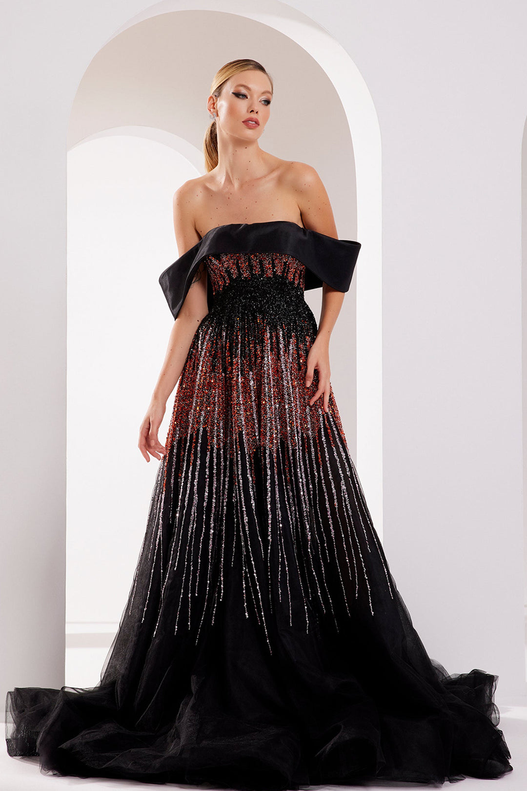 Tulle Strapless Dress