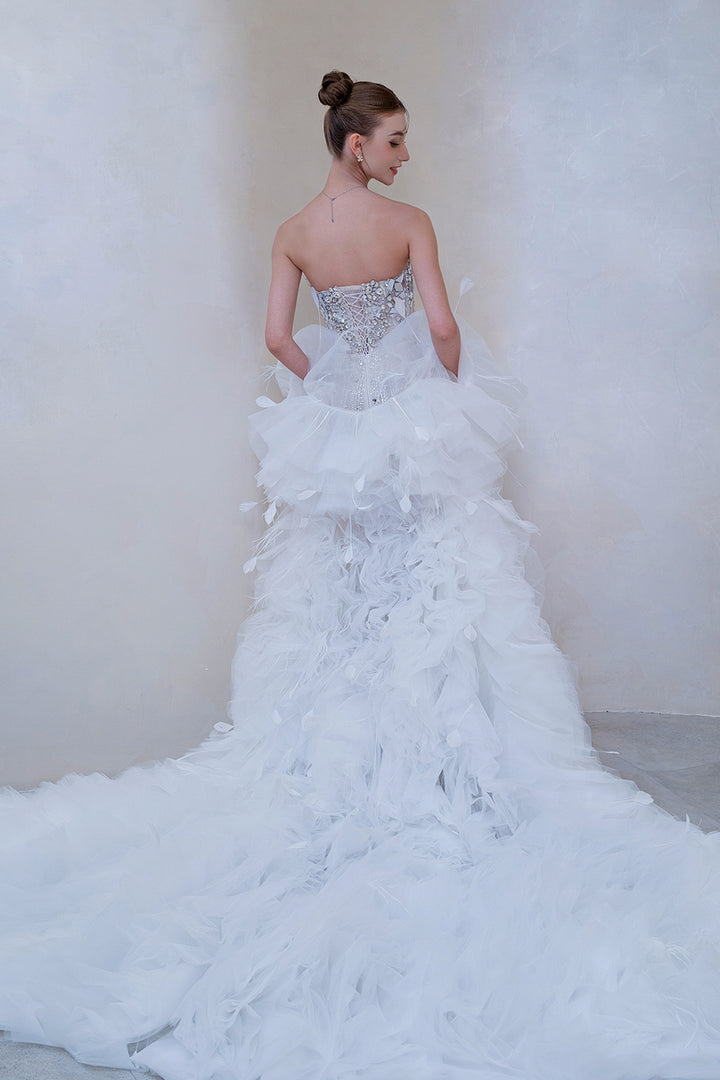 Stunning Strapless Dress with Tulle Cape