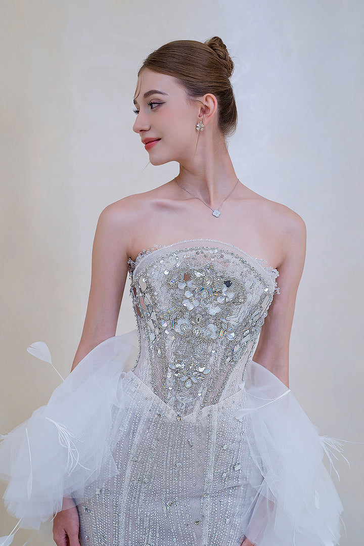 Stunning Strapless Dress with Tulle Cape