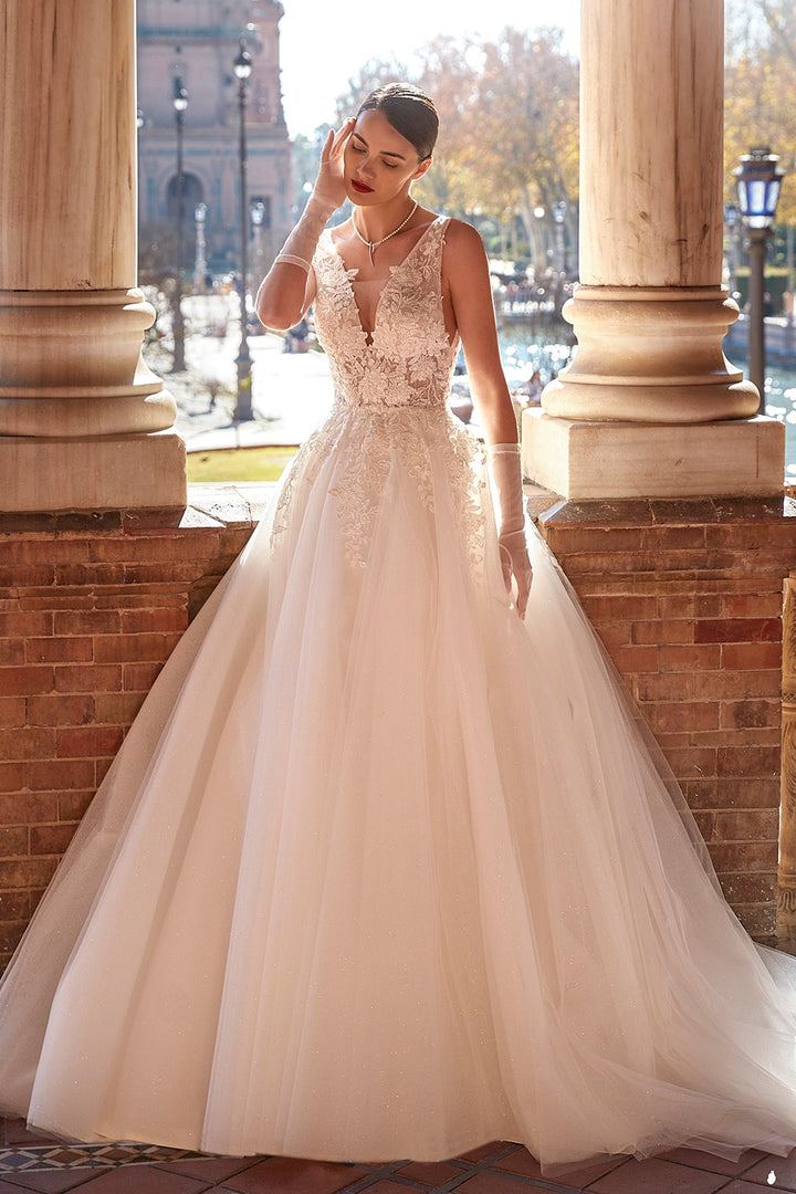 Off-White Lace Wedding Dress