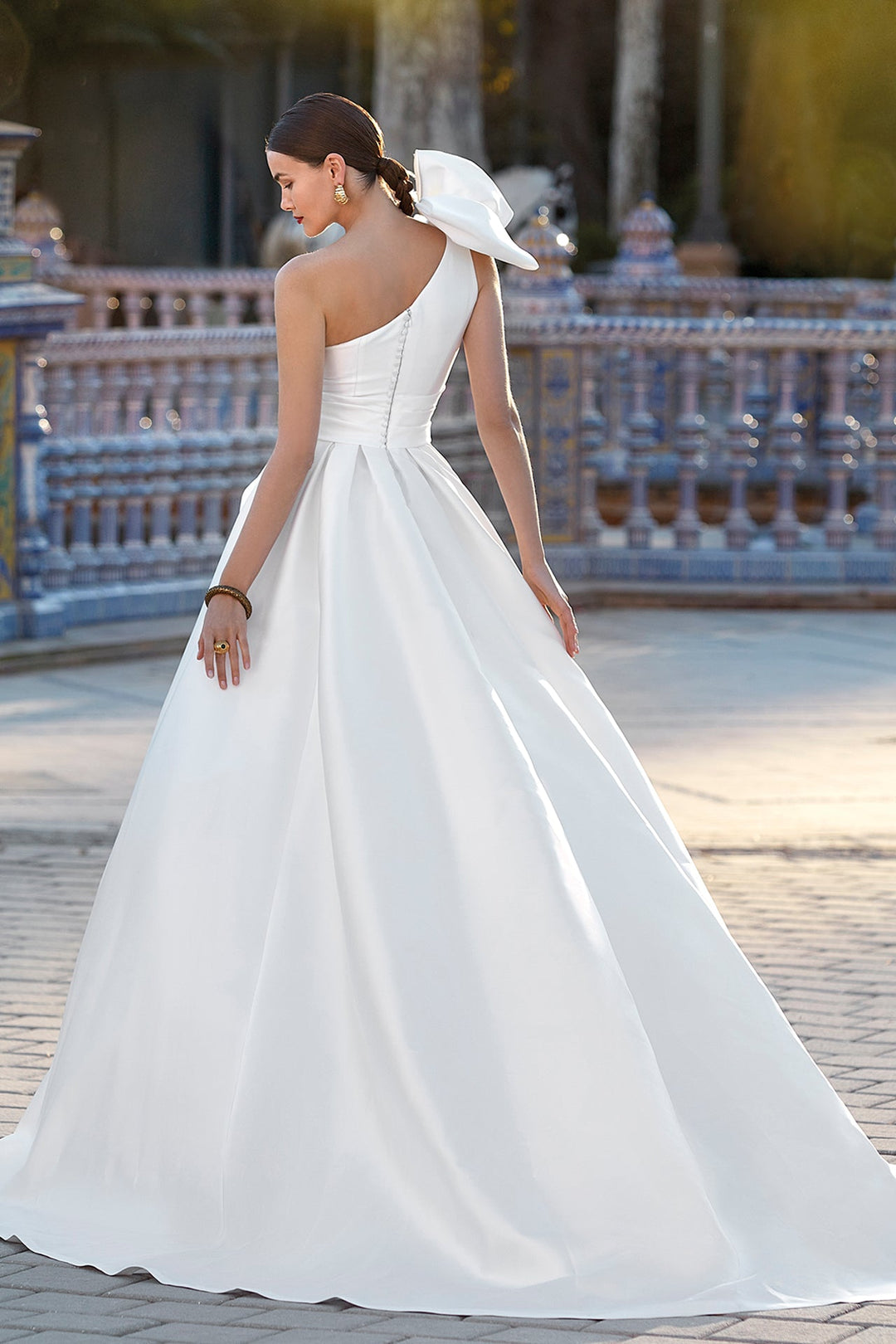 Off-White Mikado Wedding Dress