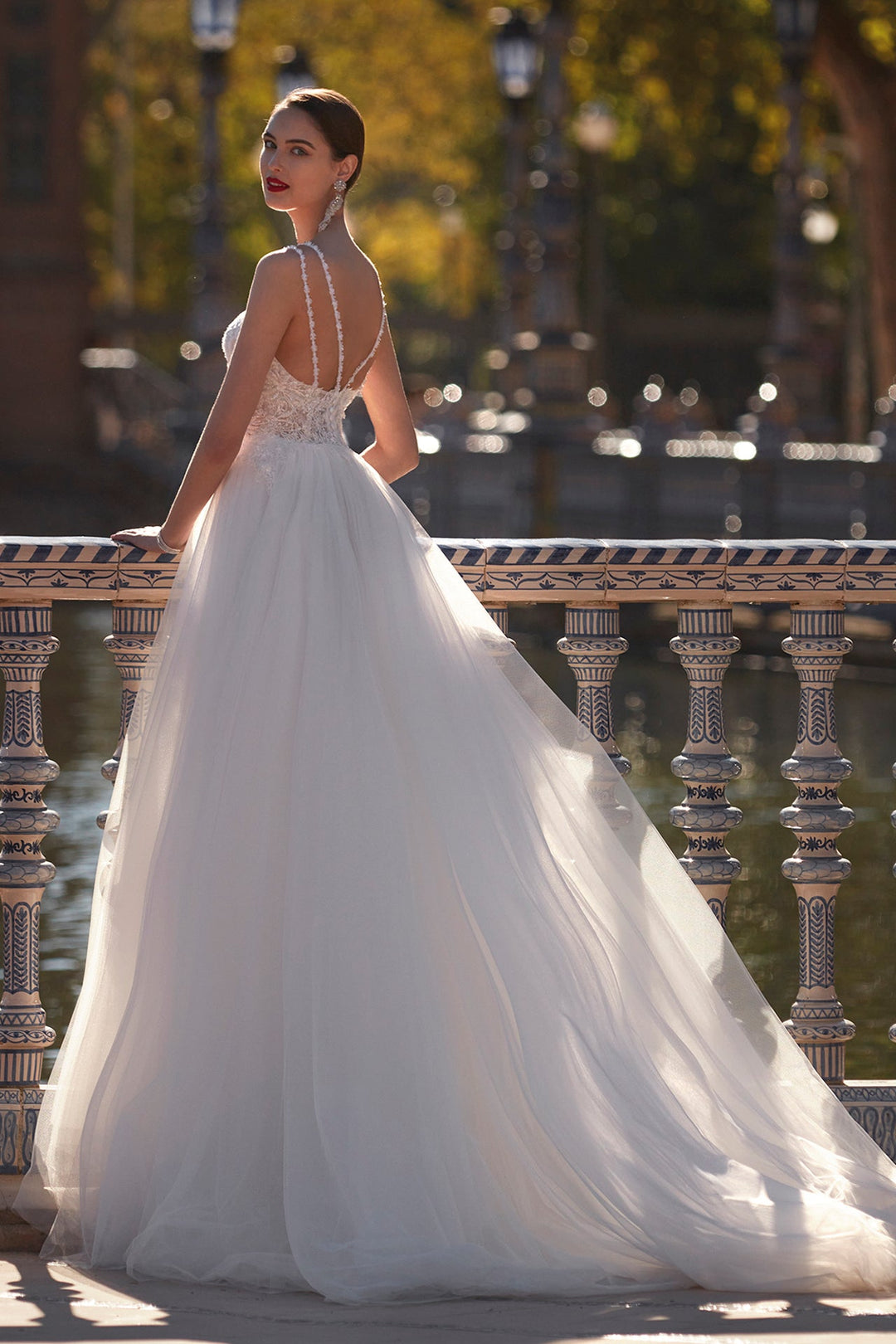 Off-White Lace & Tulle Rhinestone Wedding Gown