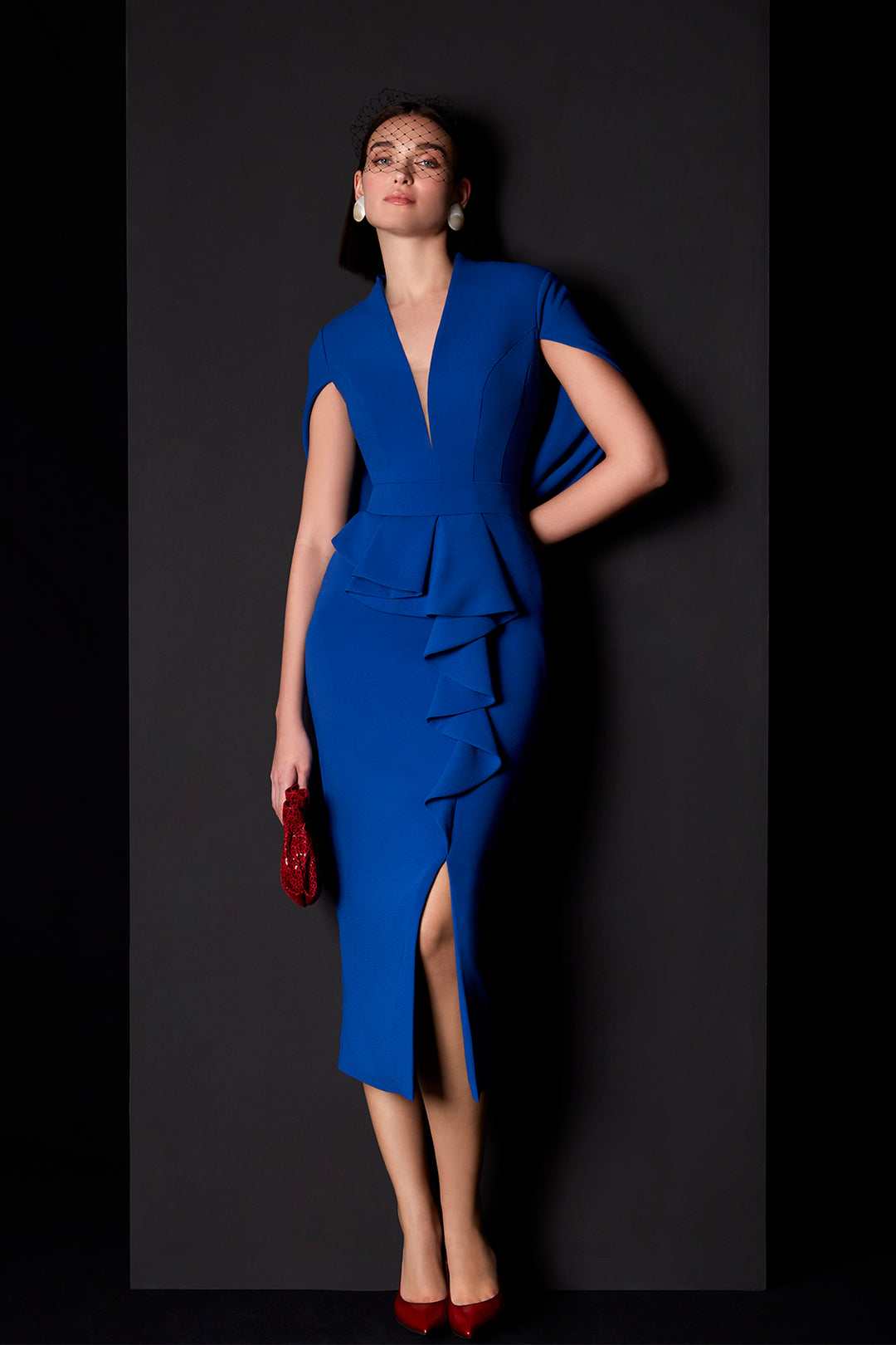 Side slit midi crepe dress with ruffles Blue / FR 42 Side slit midi crepe dress with ruffles Blue / FR 42