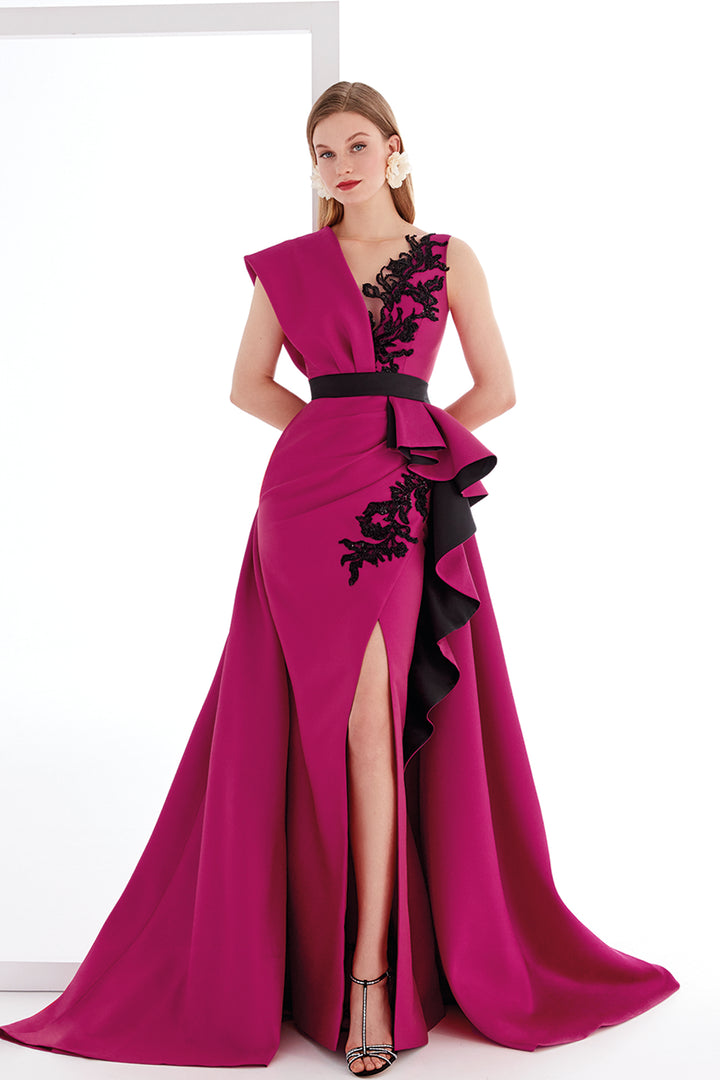 Jacquard V-Neckline Dress with Open V-Back And Train