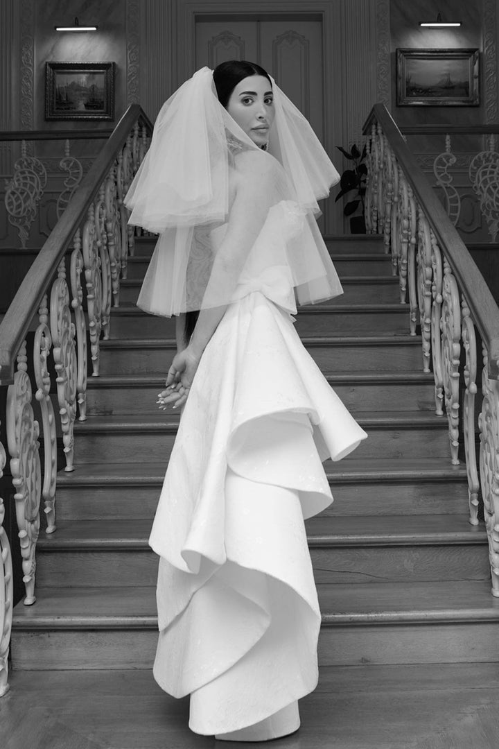 Minimalist Bridal Silhouette