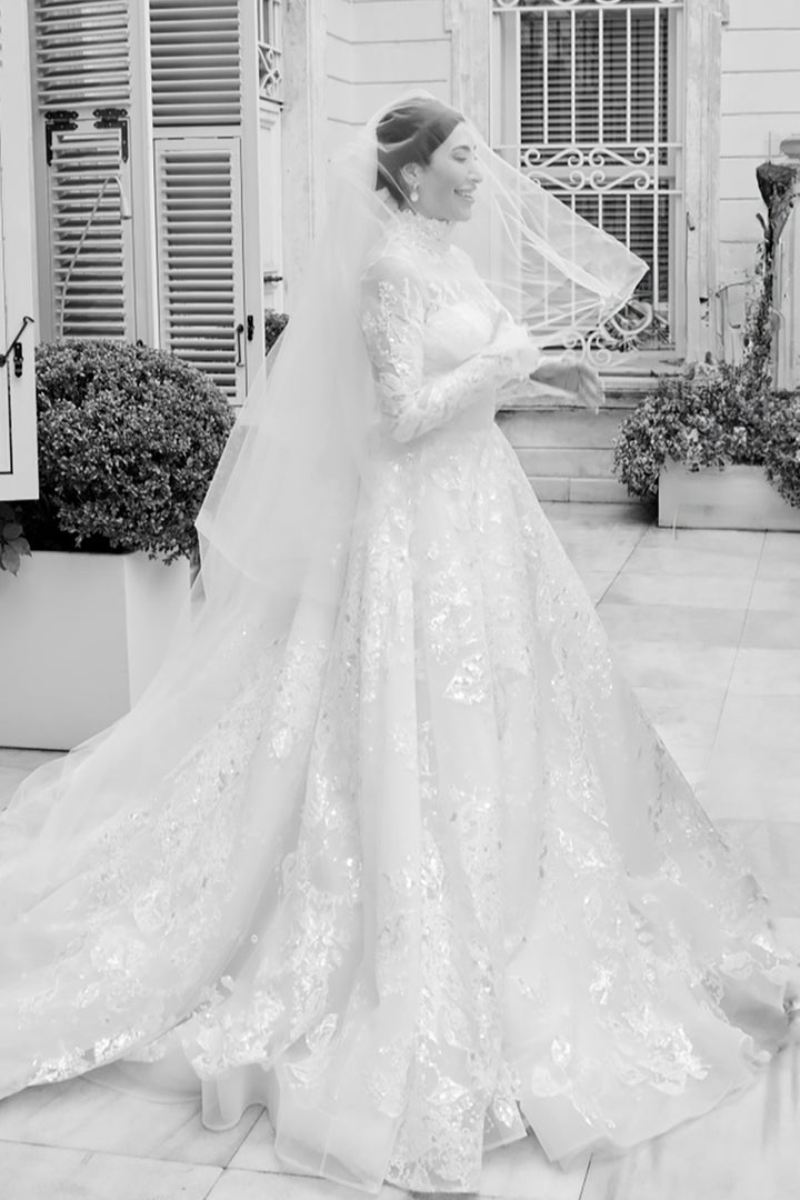 Minimalist Bridal Silhouette