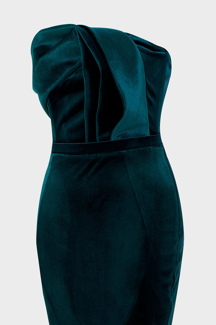 Velvet Dress with Mermaid Silhouette