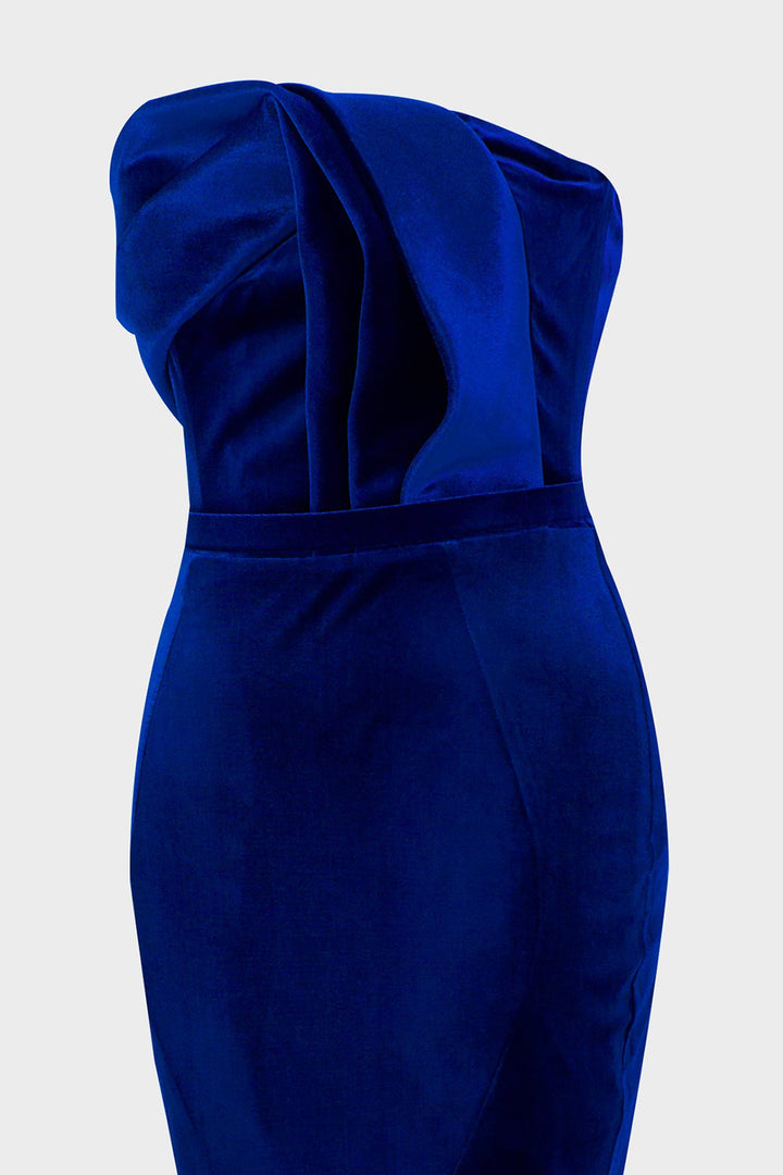 Velvet Dress with Mermaid Silhouette