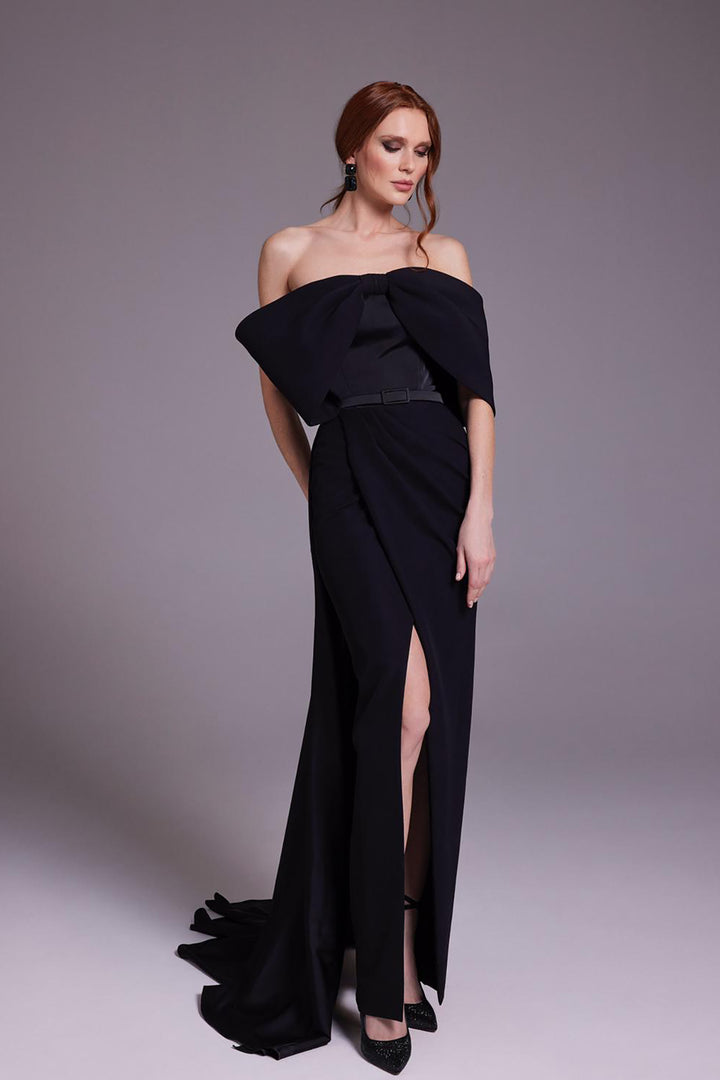 Crepe Dress with Strapless Off-The-Shoulder