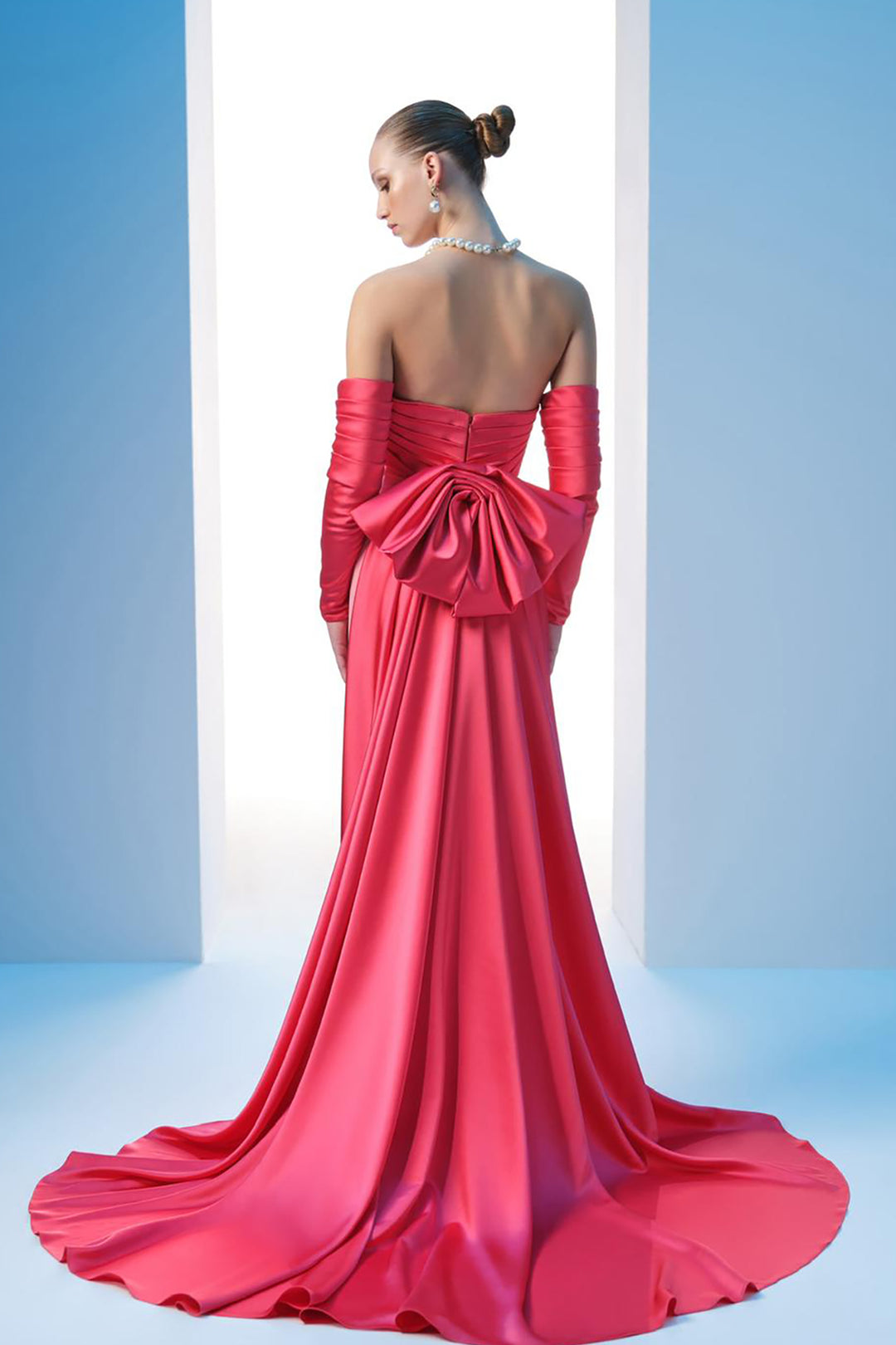 Satin Strapless Draped Bust Tail