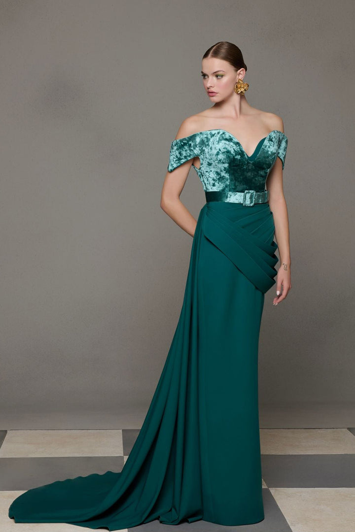 Mermaid Velvet Dress with Sculpted Bodice