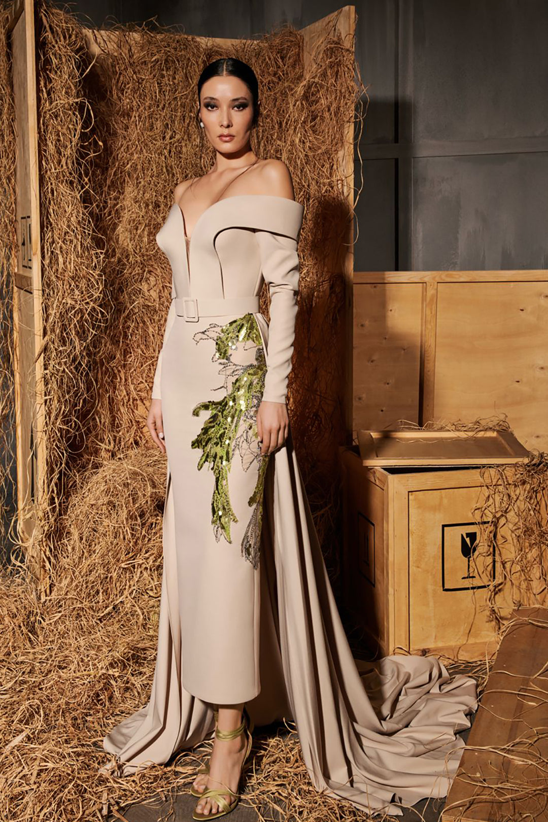 Off-The-Shoulder Midi with Vine Embroidery Beige and Gold / US 20 Off-The-Shoulder Midi with Vine Embroidery Beige and Gold / US 20