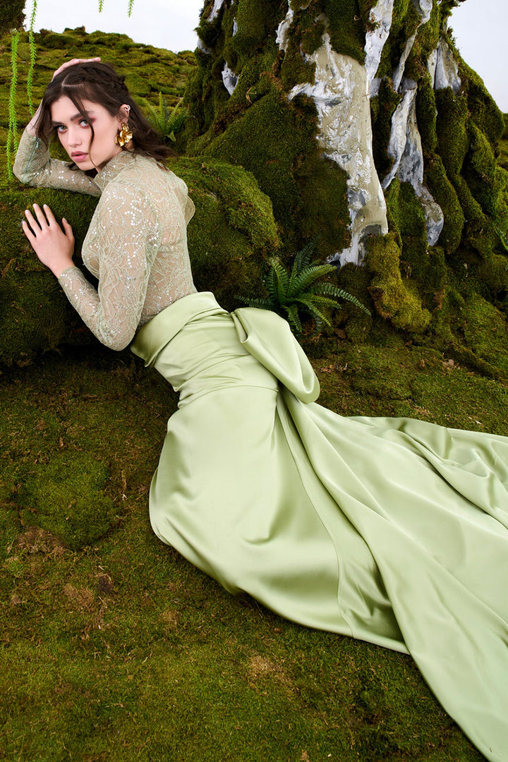 Sleek Column Dress with Train