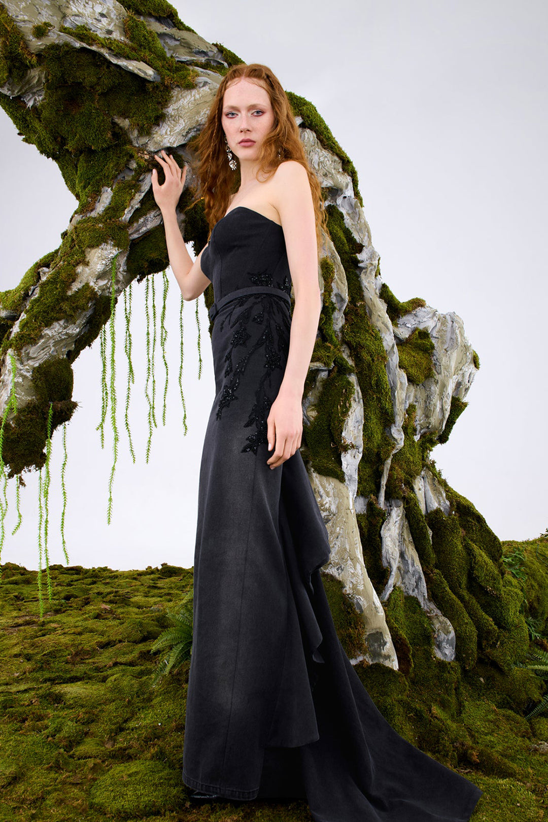 Strapless Column with Train