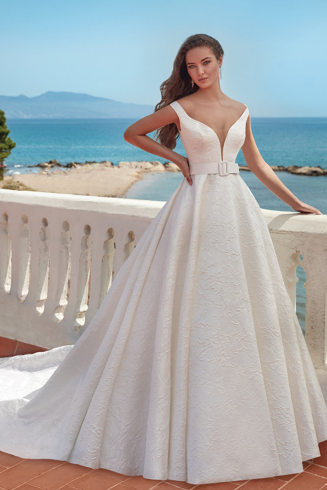 silk princess wedding dress Luxury Princess Wedding Dresses Lace Long Sleeves Beaded Appliques Ball Gowns