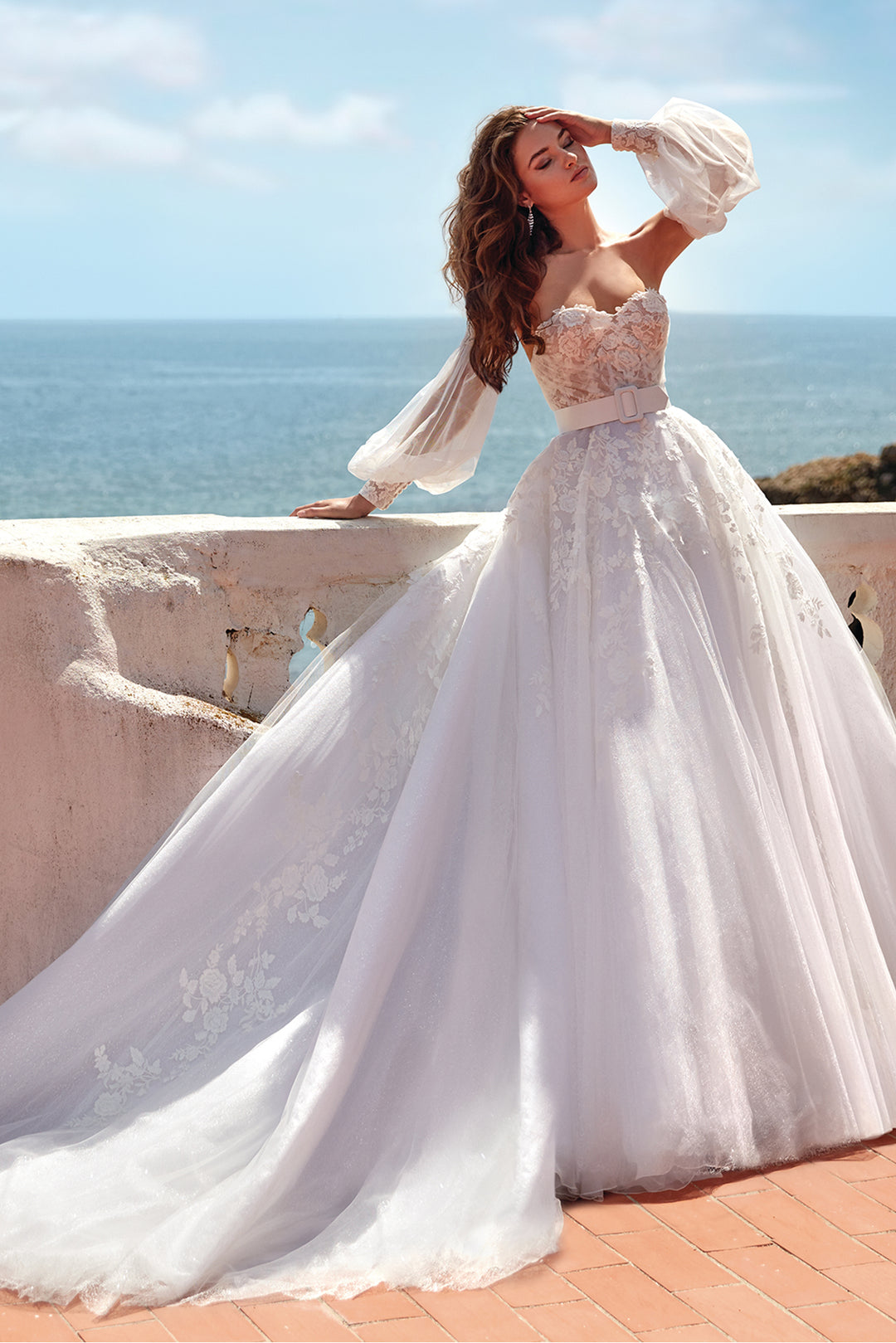 Strapless Princess Wedding Dress White / FR 46 Strapless Princess Wedding Dress White / FR 46