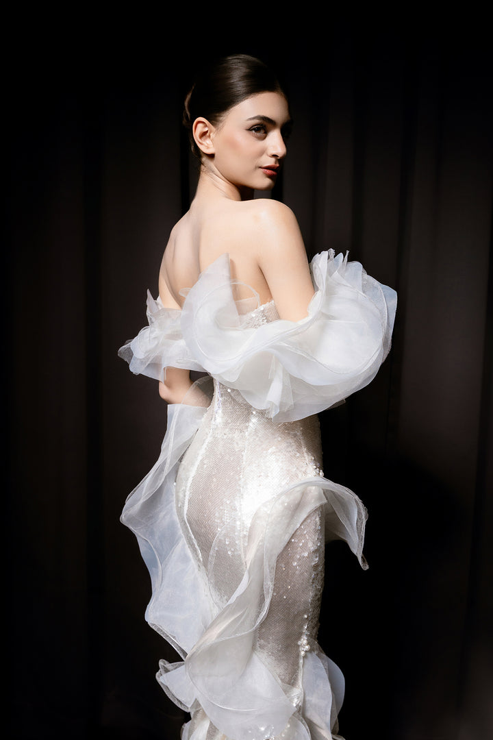 Off-The-Shoulder Mermaid Tulle Dress