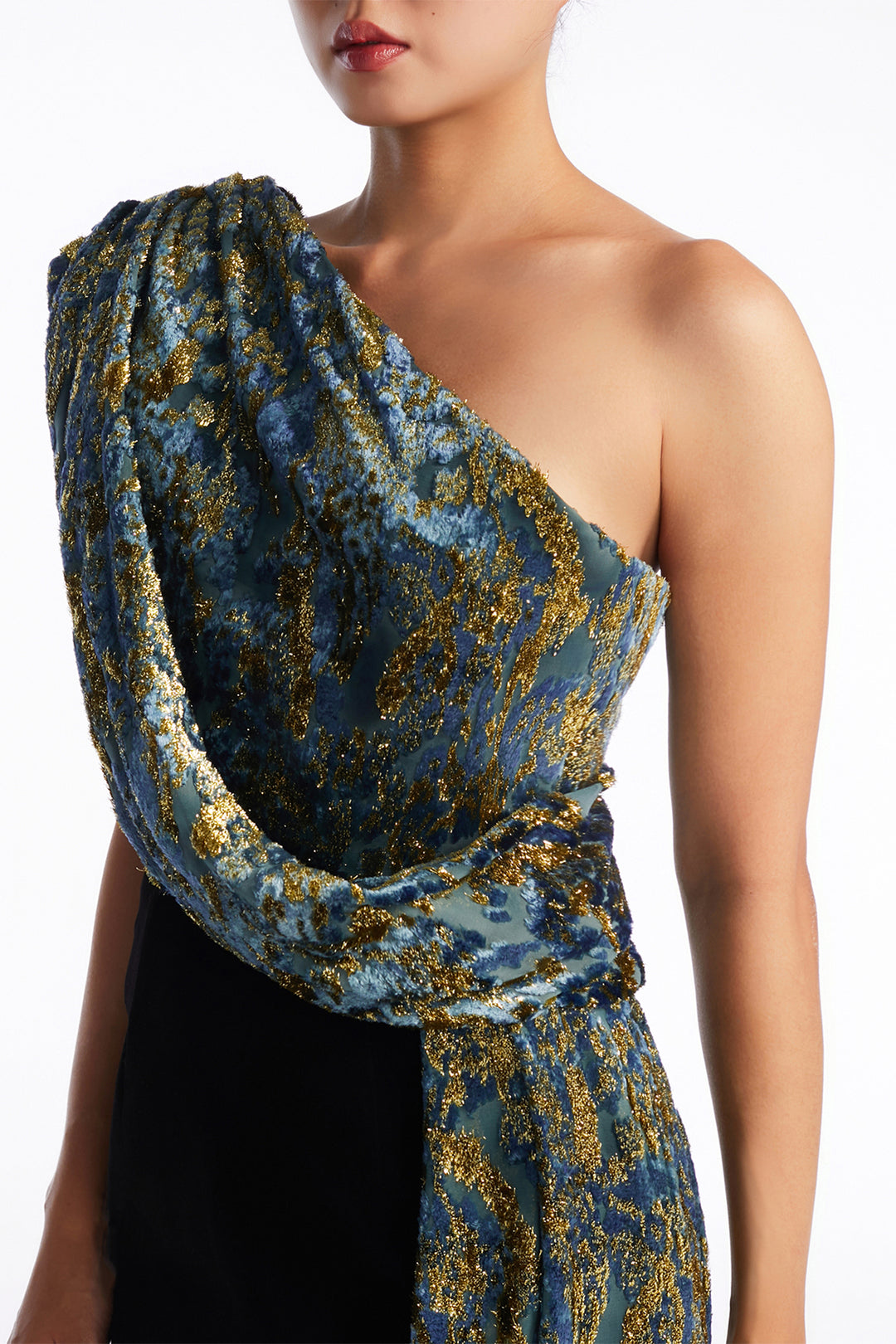 Shimmering One-Shoulder Draped with Column Dress