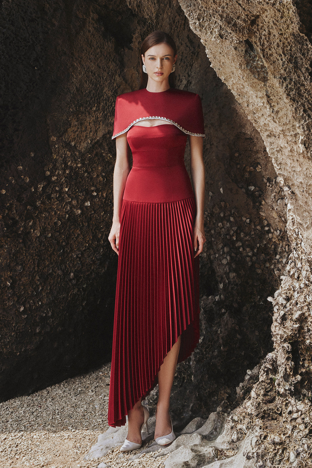 Strapless Pleated Diagonal Midi Dress with Cape M.R DESIGN Strapless Pleated Diagonal Midi Dress with Cape M.R DESIGN