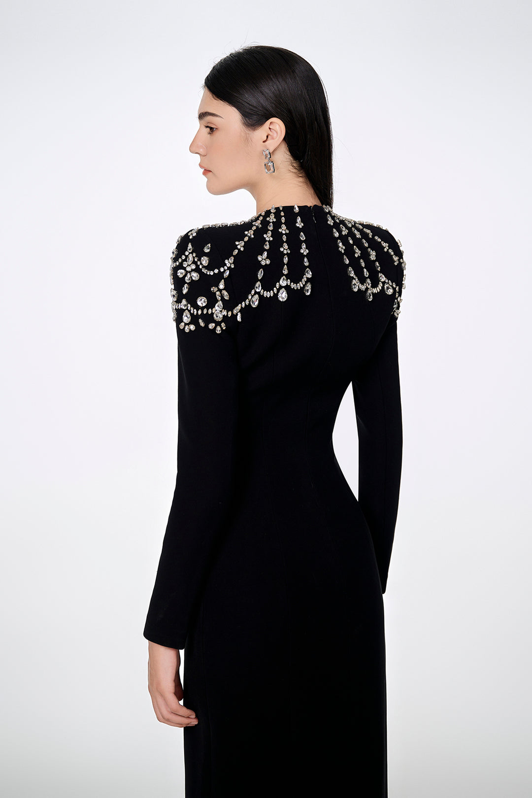 Long-Sleeved Queen Anne Neckline Dress Black / FR 50 Long-Sleeved Queen Anne Neckline Dress Black / FR 50