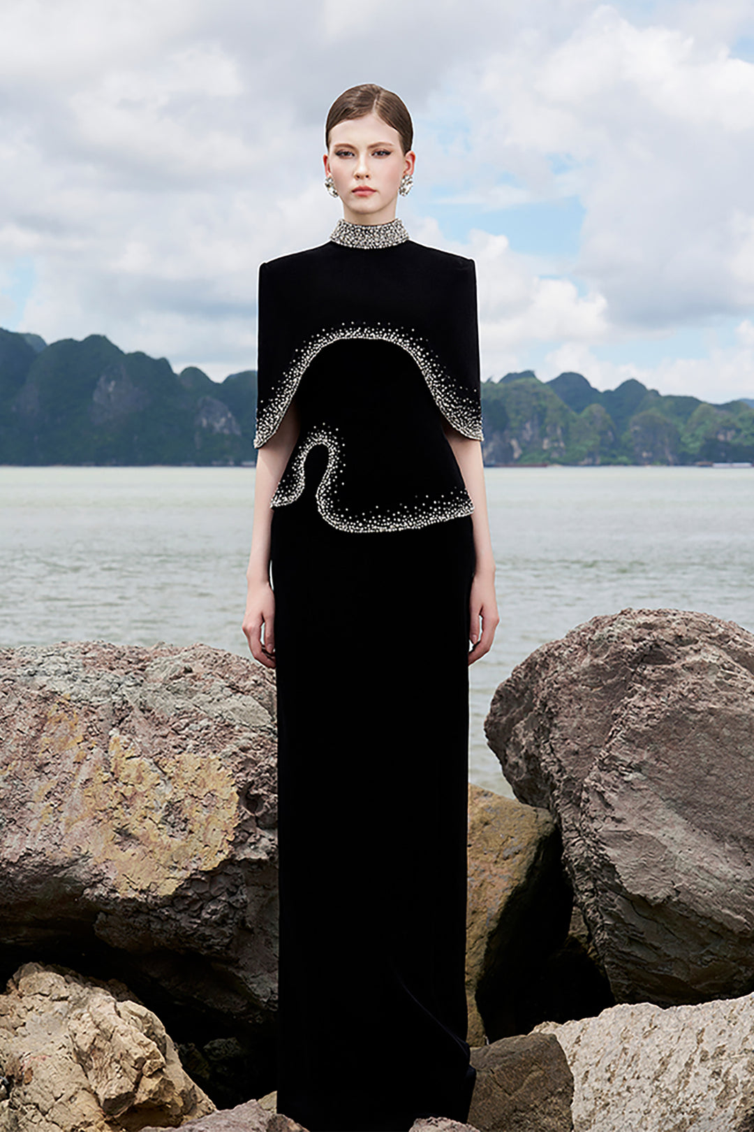 Velvet Cape Dress with Crystals Black / FR 34