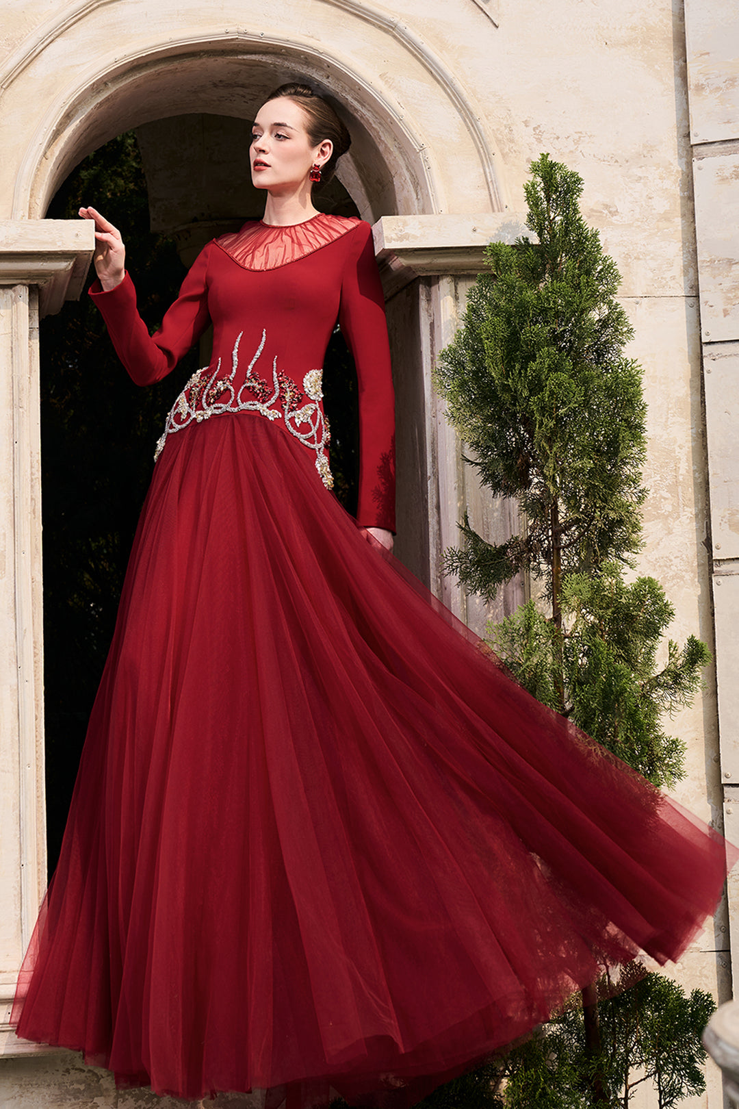 See-Through Shoulder Curved Crystal Hemline Dress